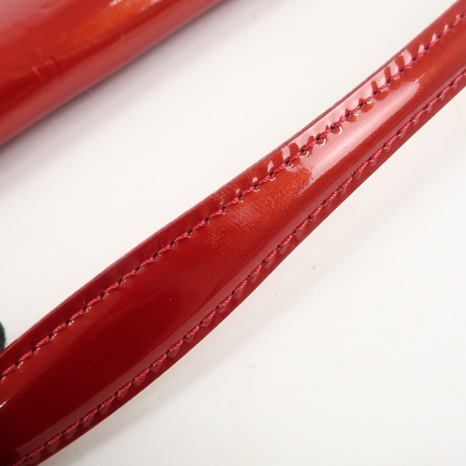 Louis Vuitton Monogram Vernis Sunset Boulevard Pomme d'Amour M93543