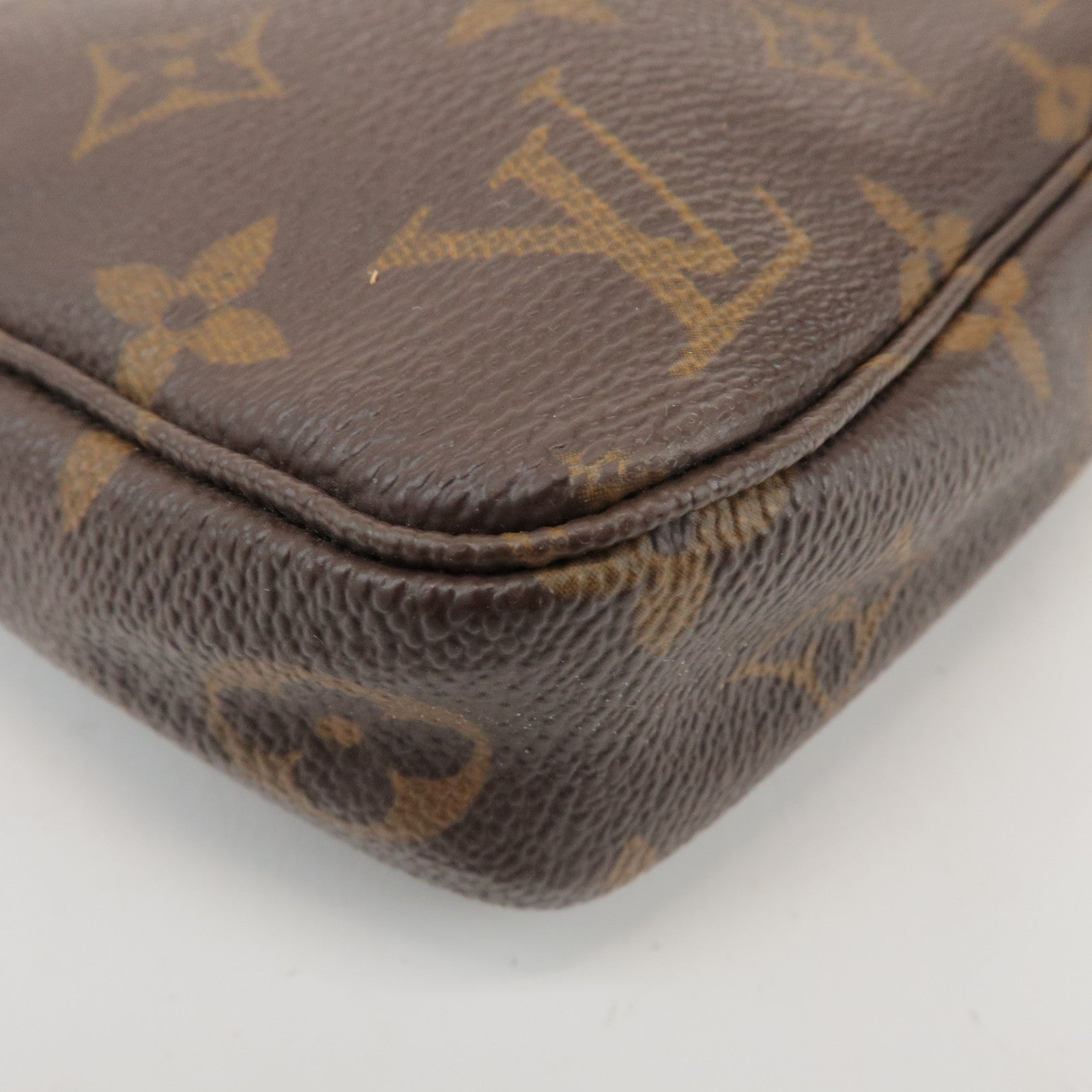 Louis Vuitton Monogram Pochette Accessoires Pouch Hand Bag M51980
