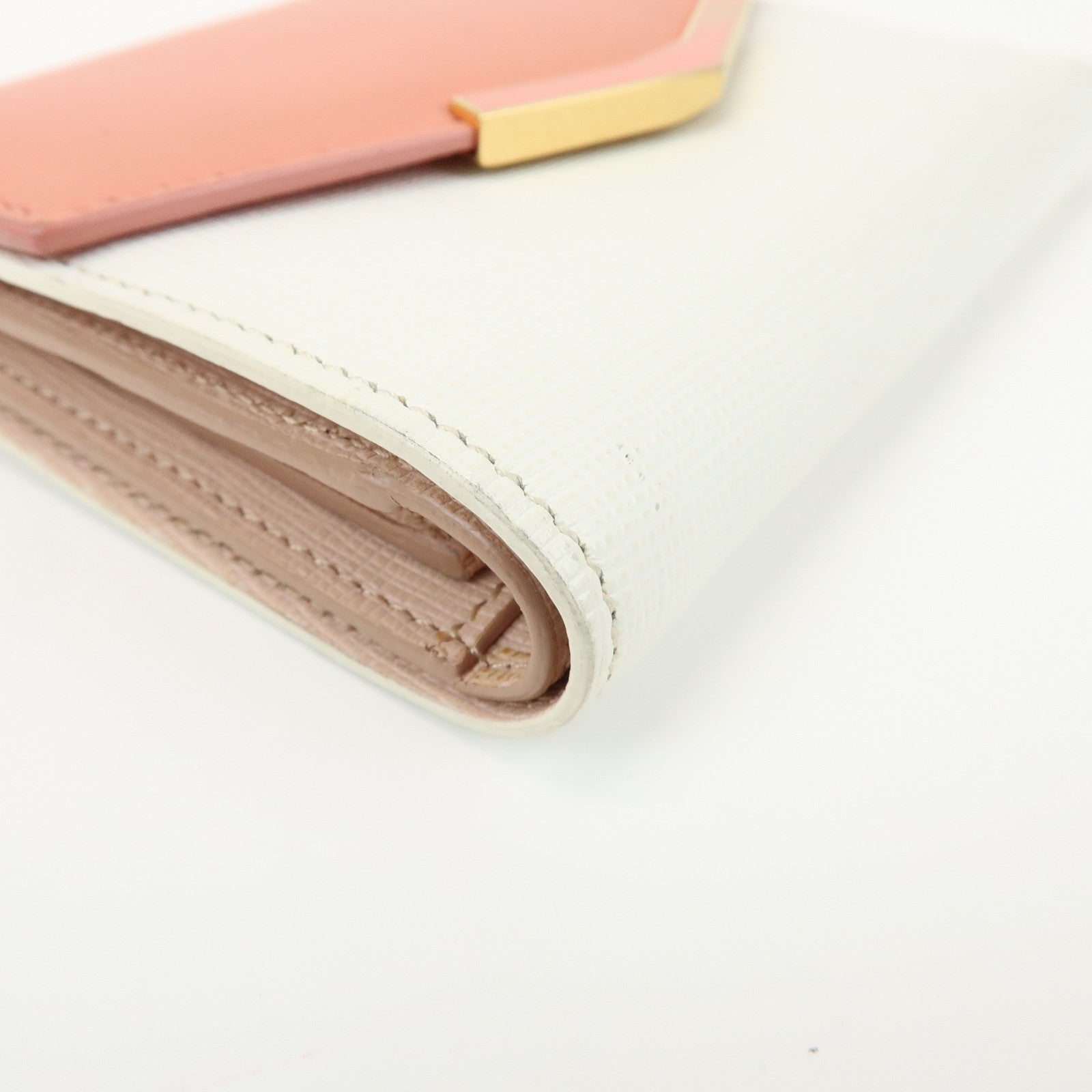 FENDI Leather Bicolor Bi-fold Compact Wallet White LightPink 8M0352