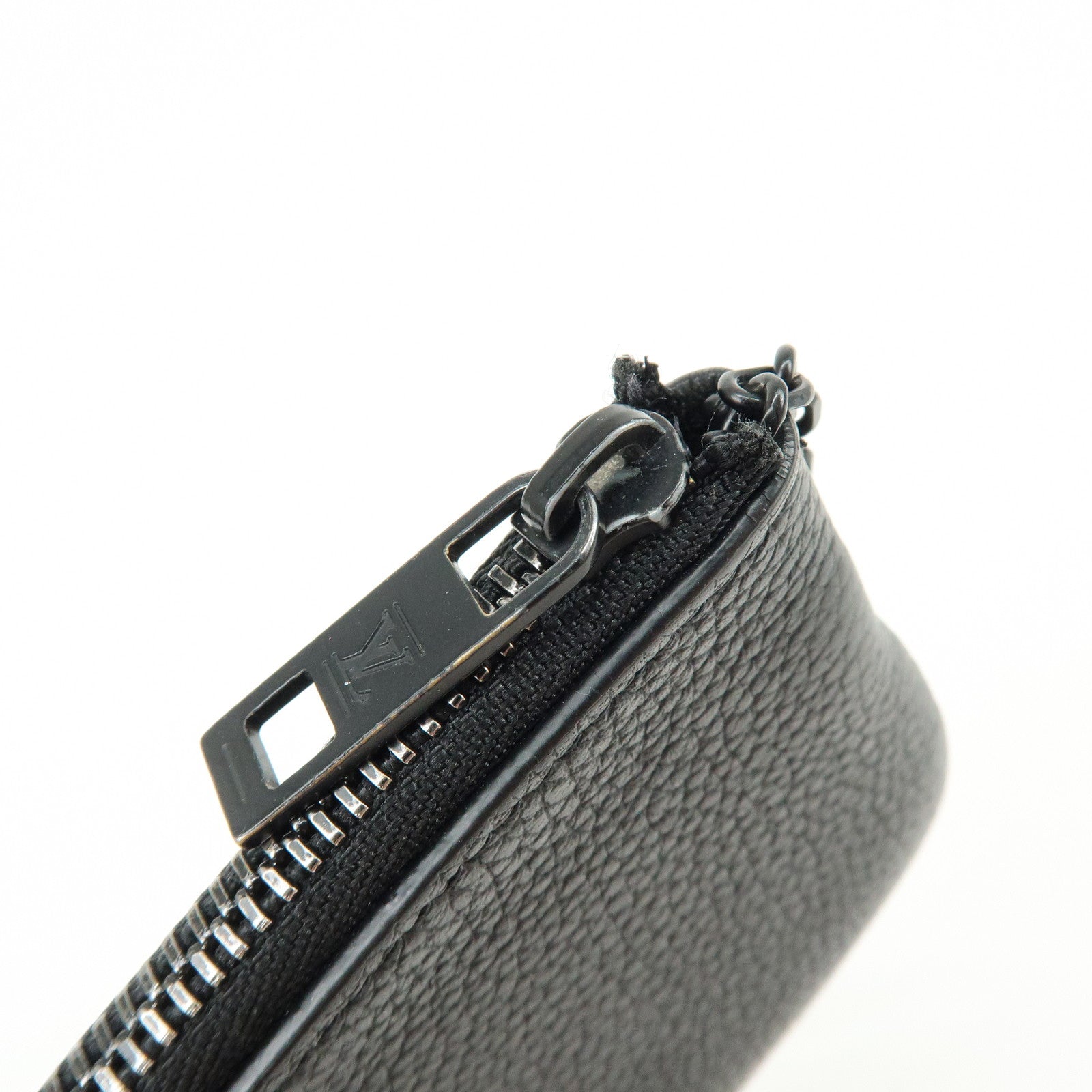 Louis Vuitton Aerogram Pochette Cles Coin Case Noir Black M81031