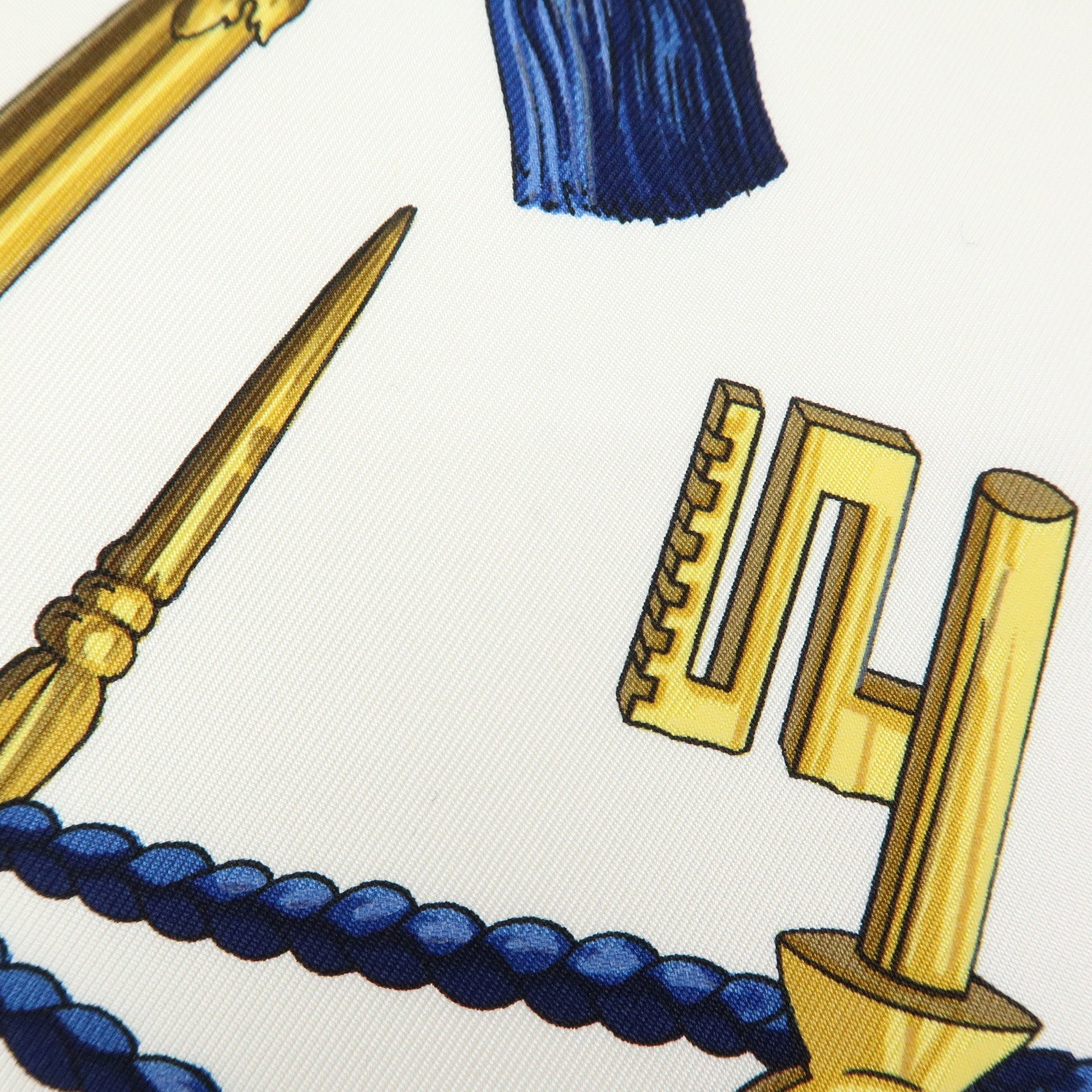 HERMES Carre 90 Silk 100% Scarf LES CLES THE KEYS RARE Navy Gold
