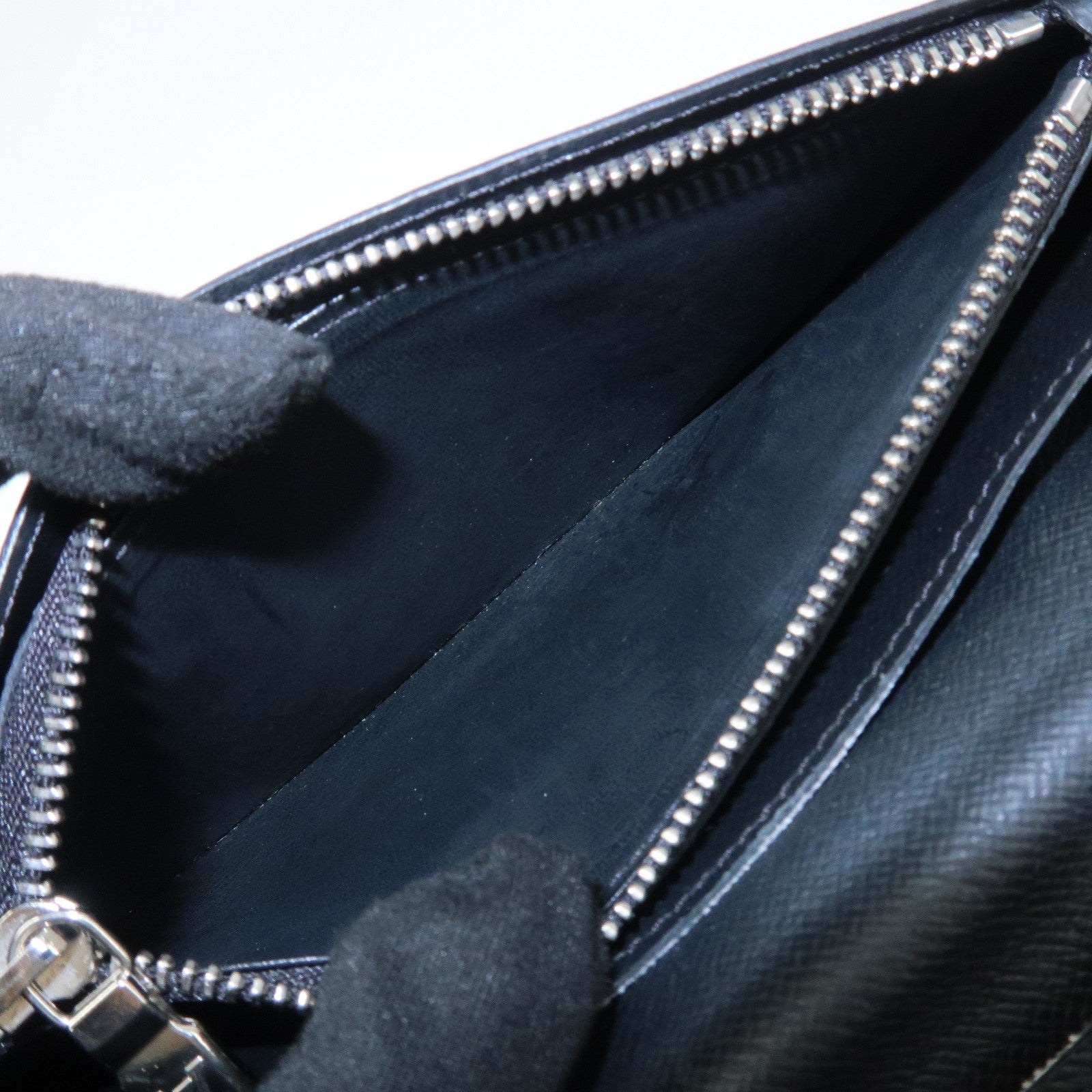 Louis Vuitton Damier Glaphite Portefeuille Brazza Wallet N60091