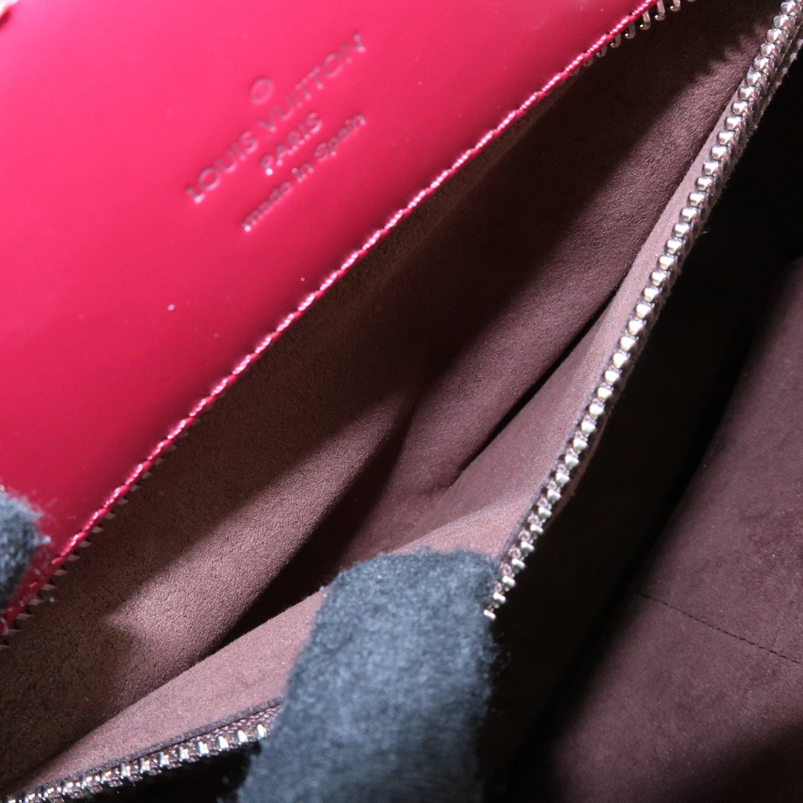 Louis Vuitton Epi Leather Phenix PM Hand Bag Fuchsia M50802