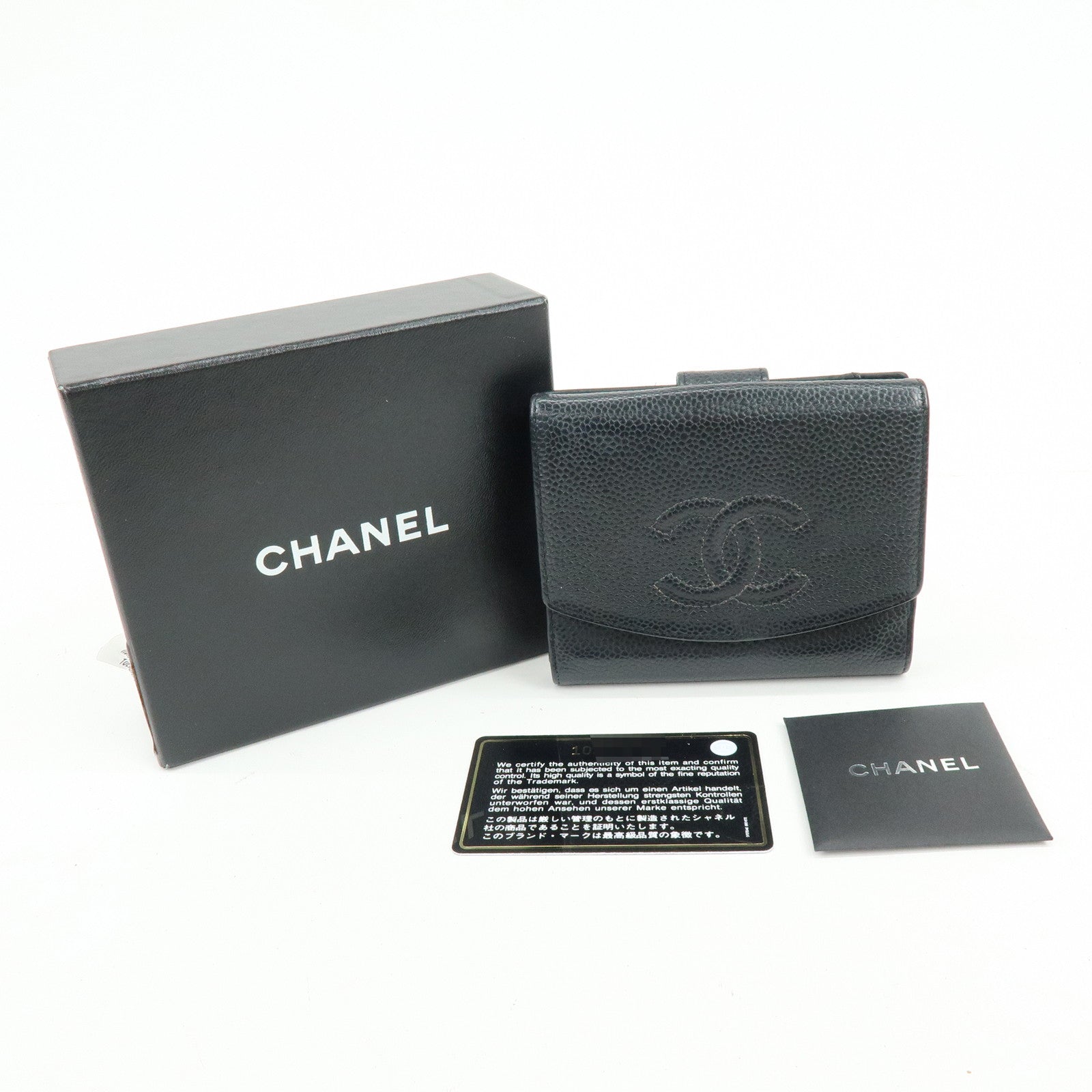 CHANEL COCO Mark Caviarskin Compact Bi-fold Wallet Black
