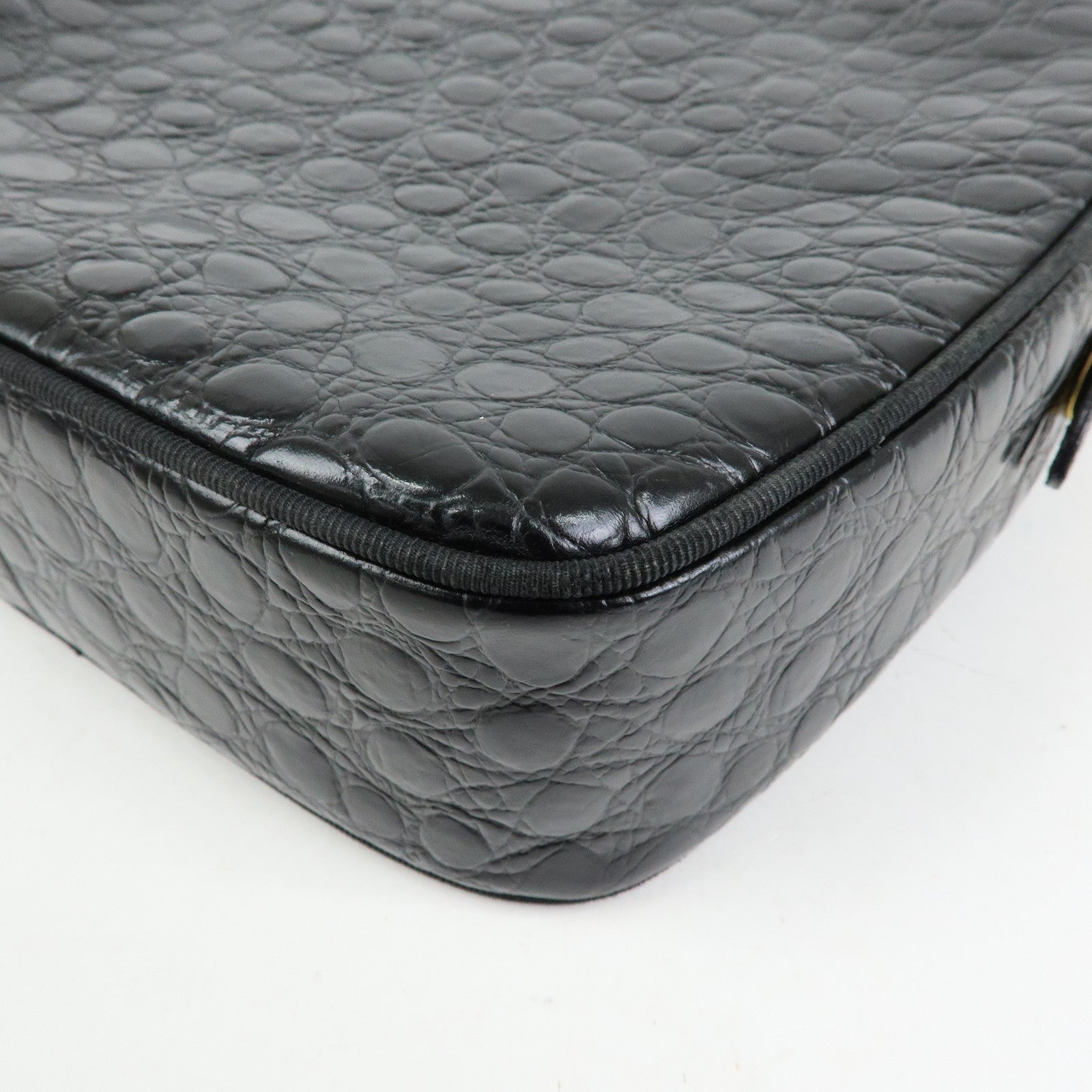 Ferragamo Vara Embossed Leather Shoulder Bag Crossbody Bag Black