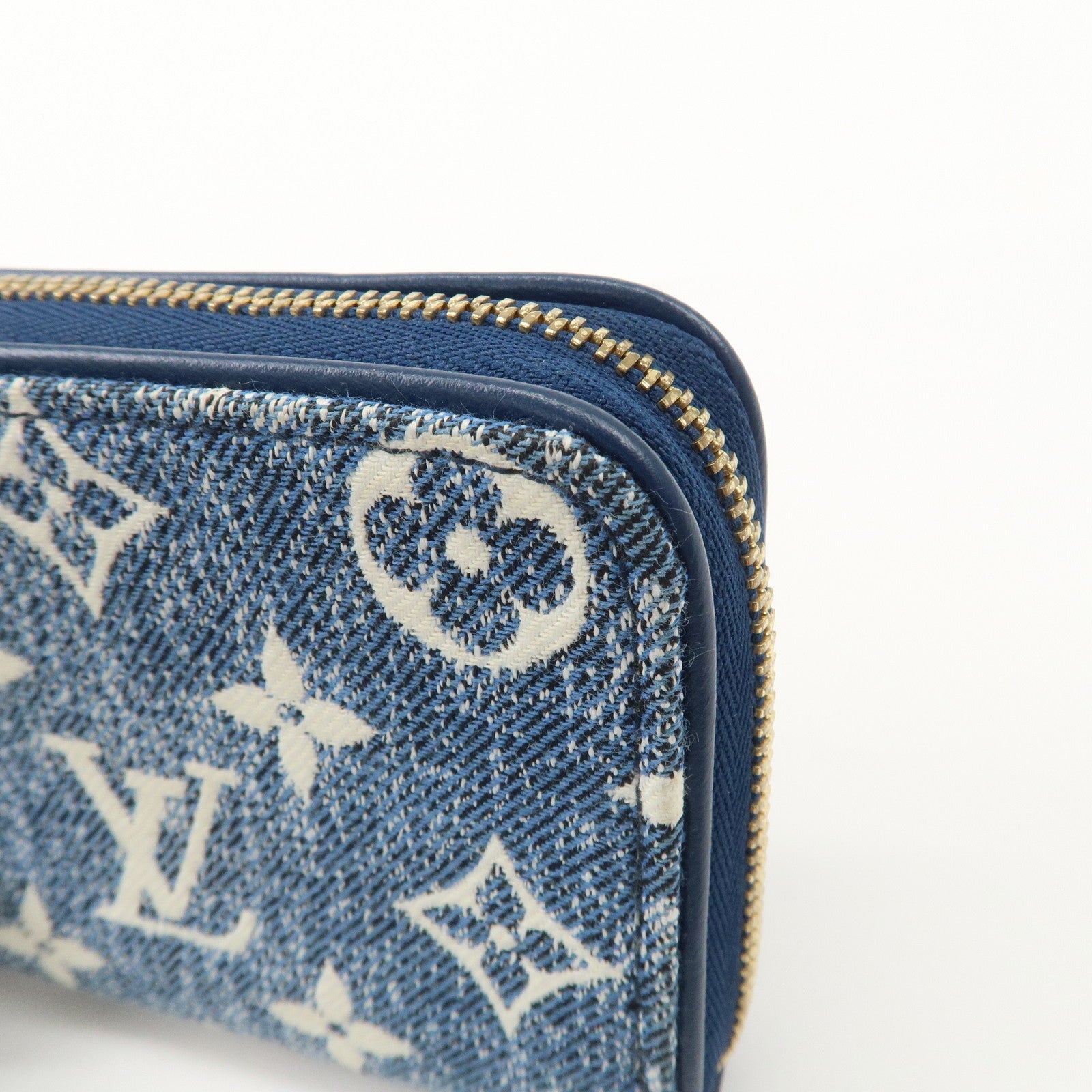 Louis Vuitton Monogram Denim Coin Case Compact Wallet Blue M81185
