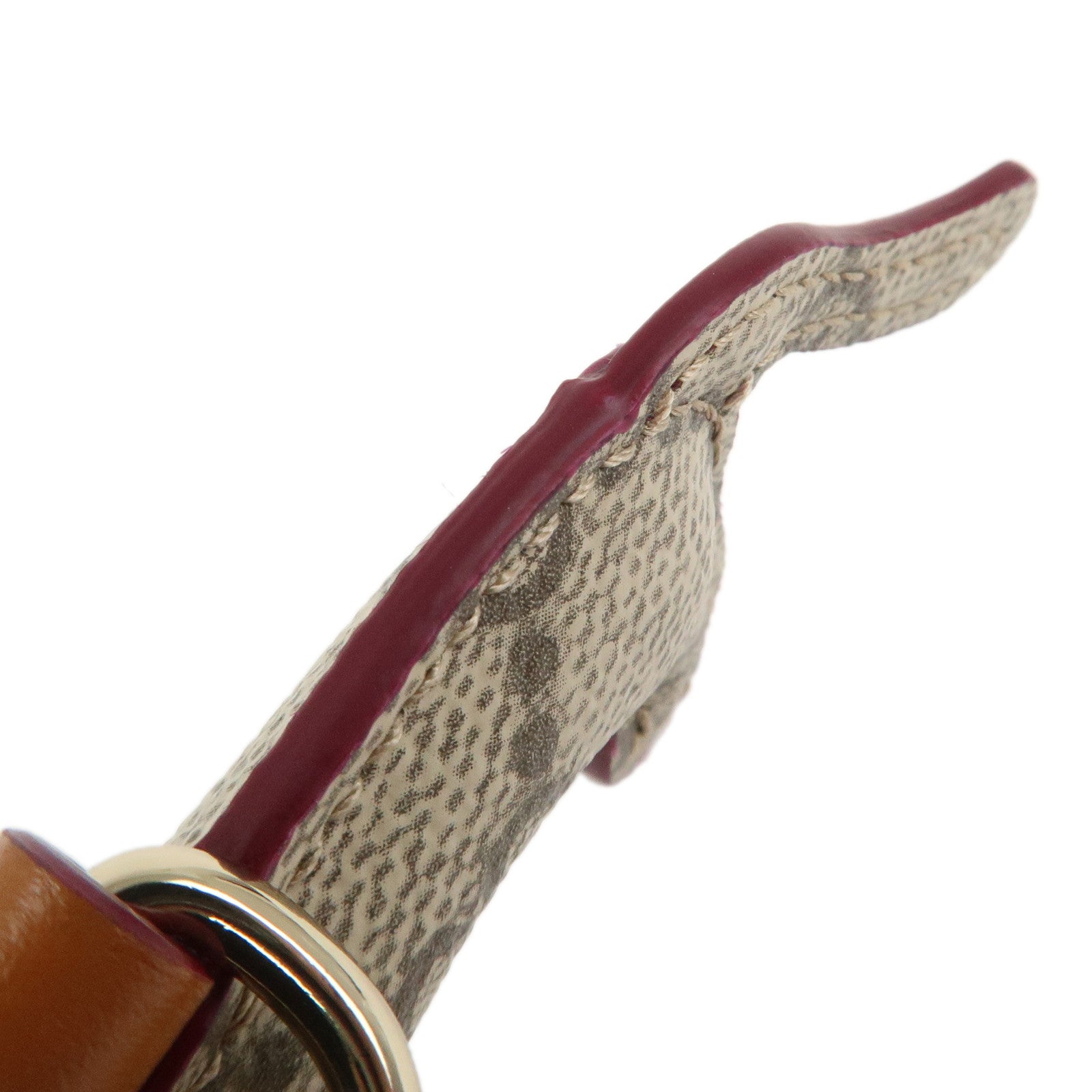 GUCCI GG Emblem Interlocking G Dog Shape Bag Charm Key Chain Beige