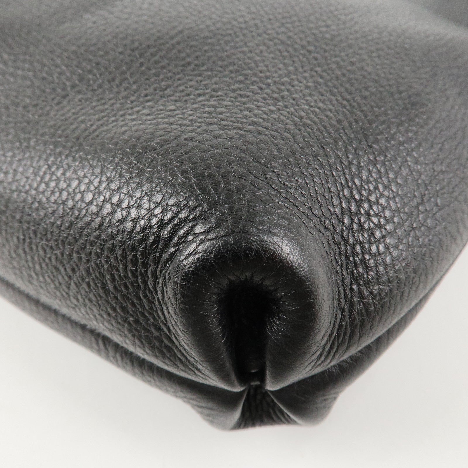 Ferragamo Gancini Leather Shoulder Bag Black Used