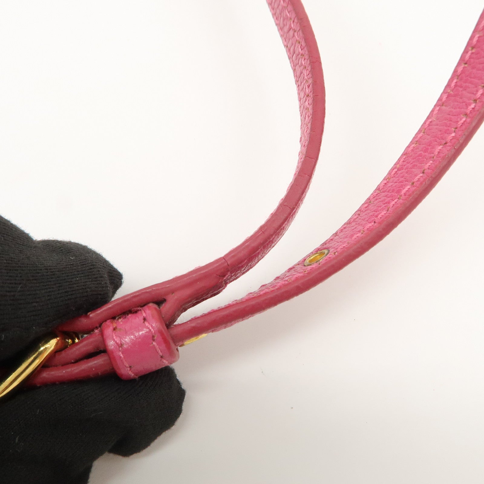 MIU MIU Leather Shoulder Bag Crossbody Bag Pink Used