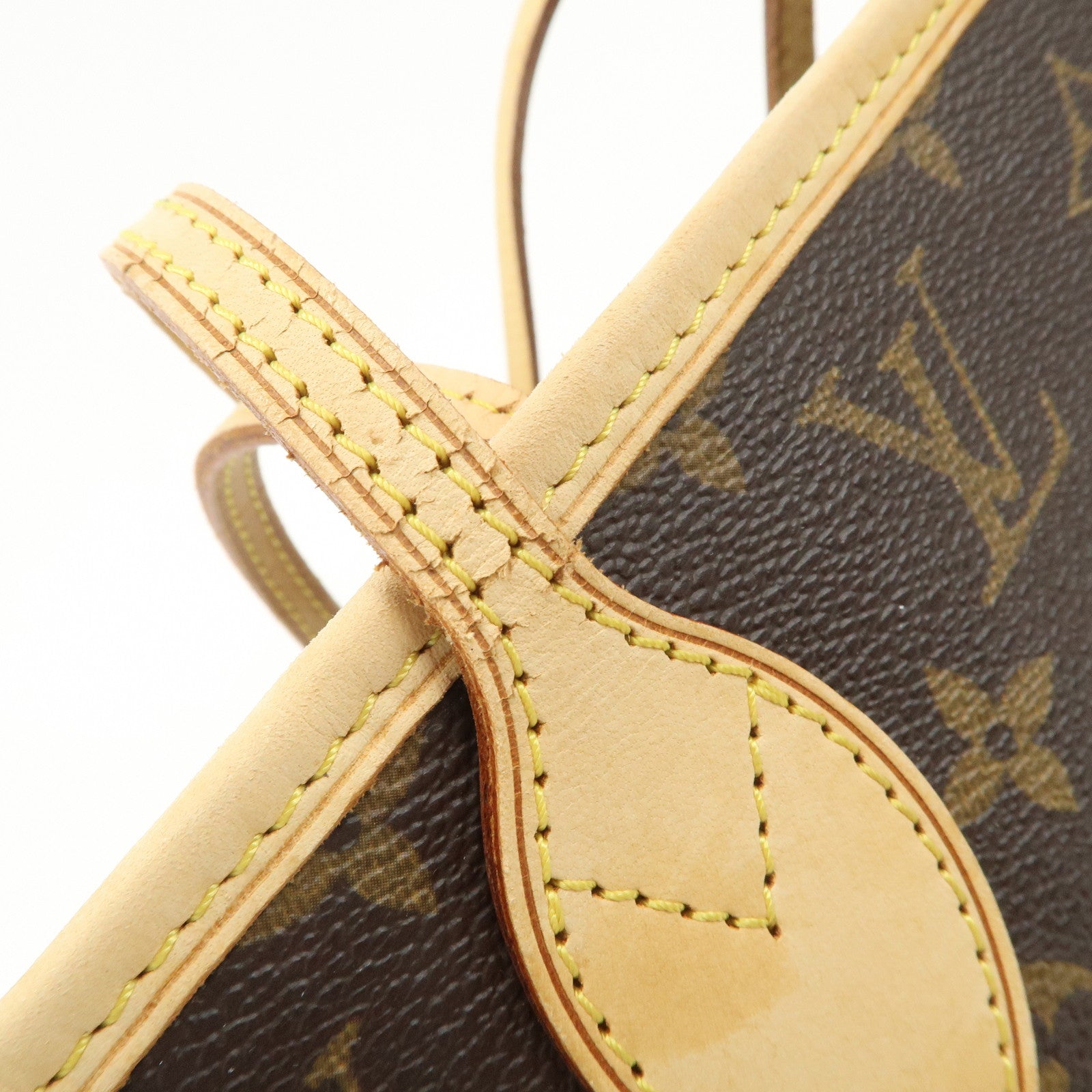 Louis Vuitton Monogram Neverfull MM Tote Bag Brown M40156