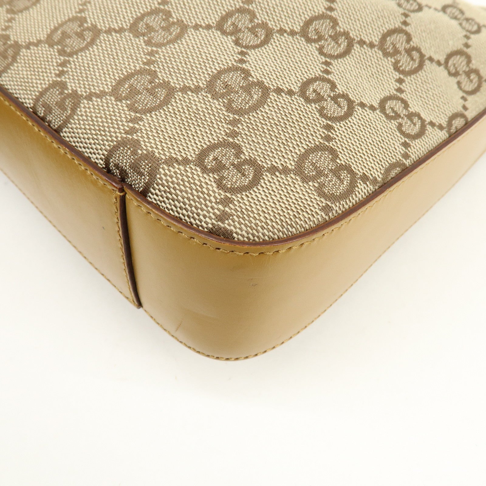 GUCCI GG Canvas Leather Shoulder Bag Beige Camel 001・3812・002122