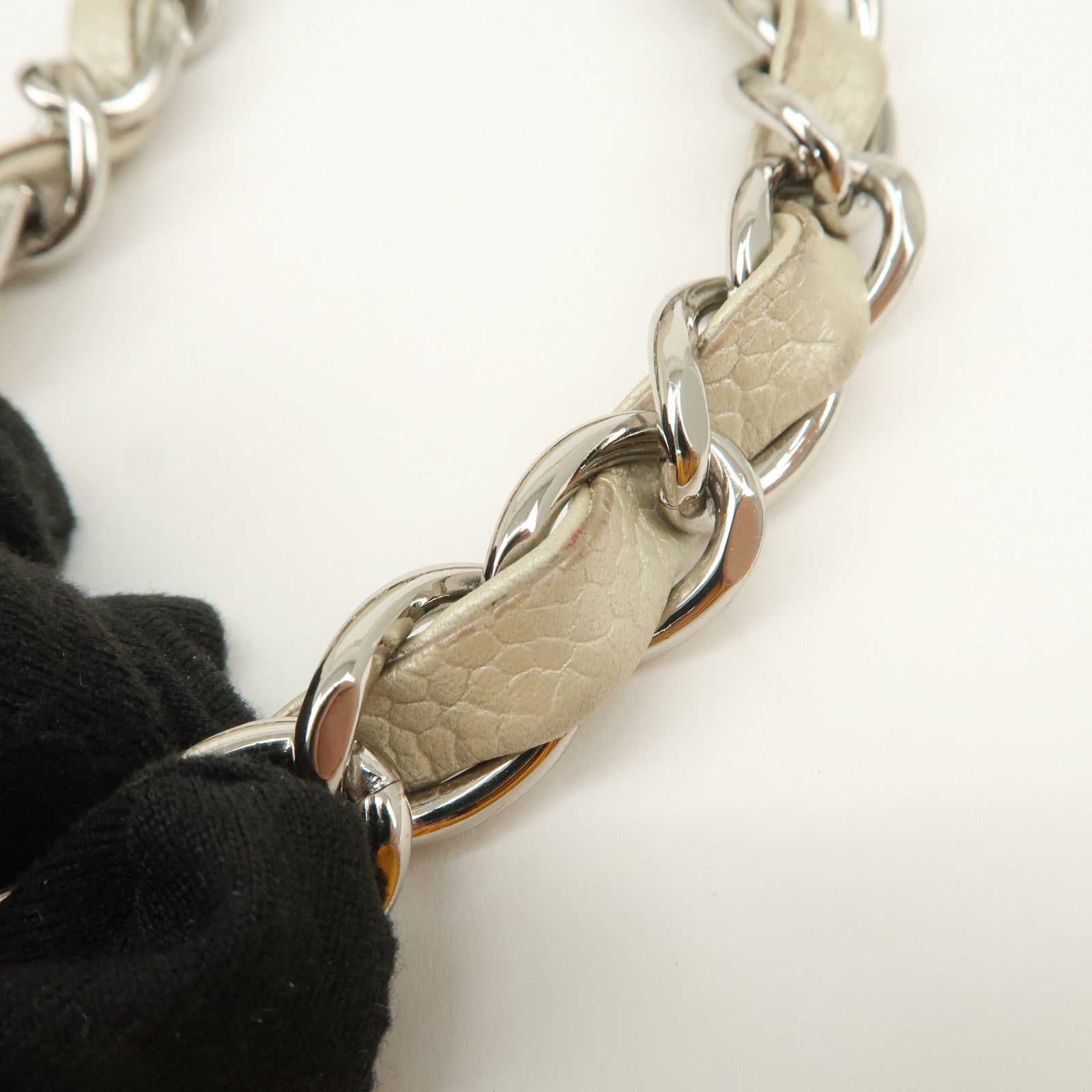 CHANEL Logo Caviarskin Chain Shoulder Bag White Silver HDW