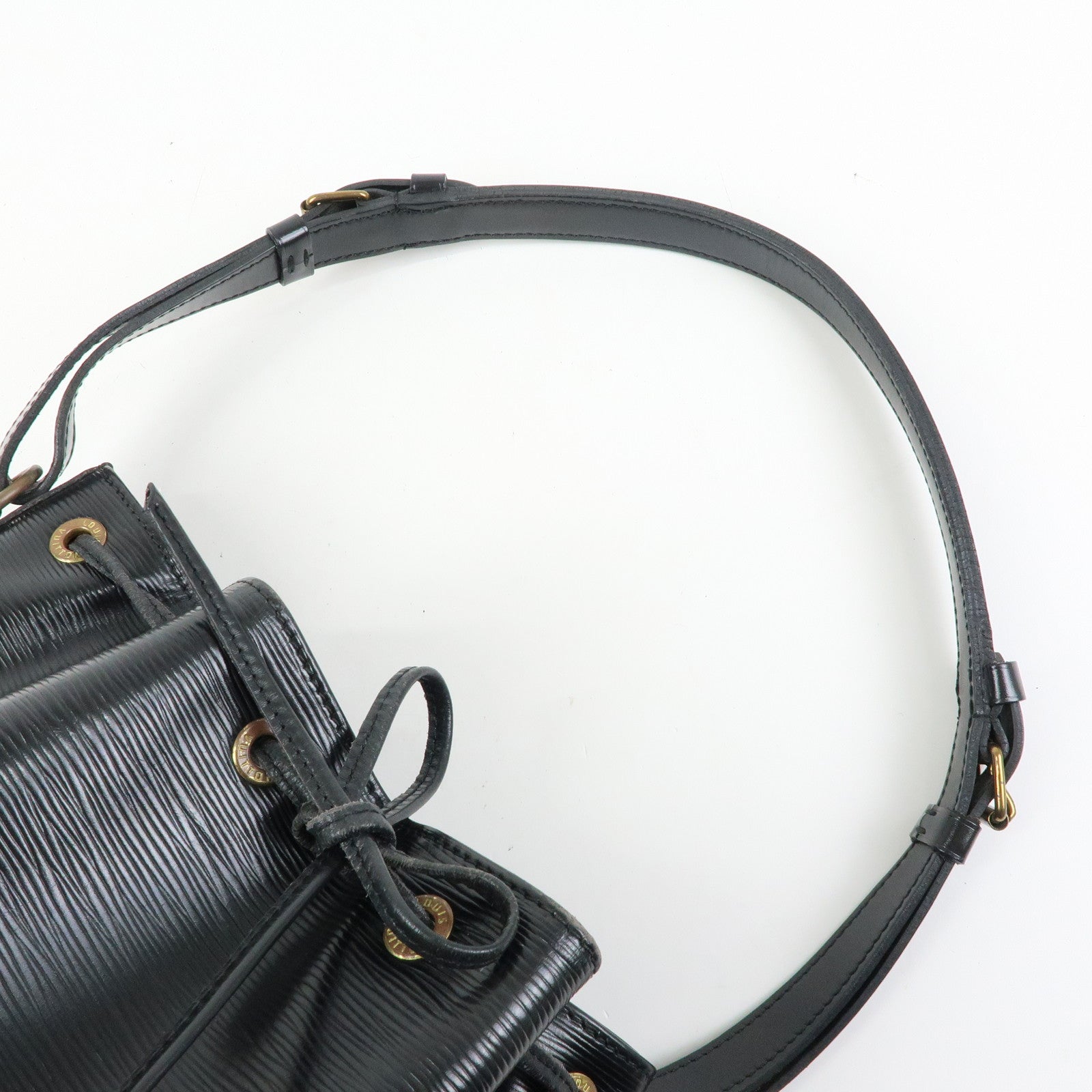 Louis Vuitton Epi Petit Noe Shoulder Bag Noir Black M59012
