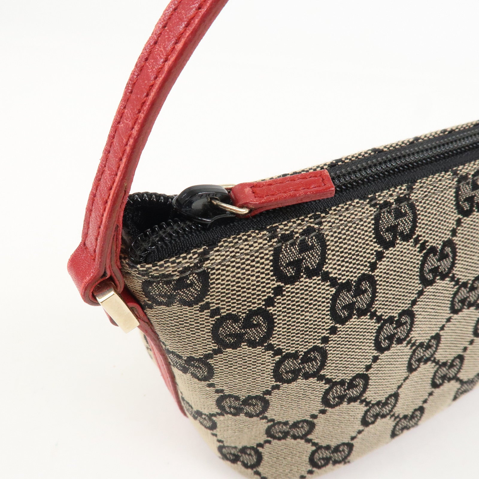 GUCCI GG Canvas Leather Accessory Pouch Hand Bag 039.1103