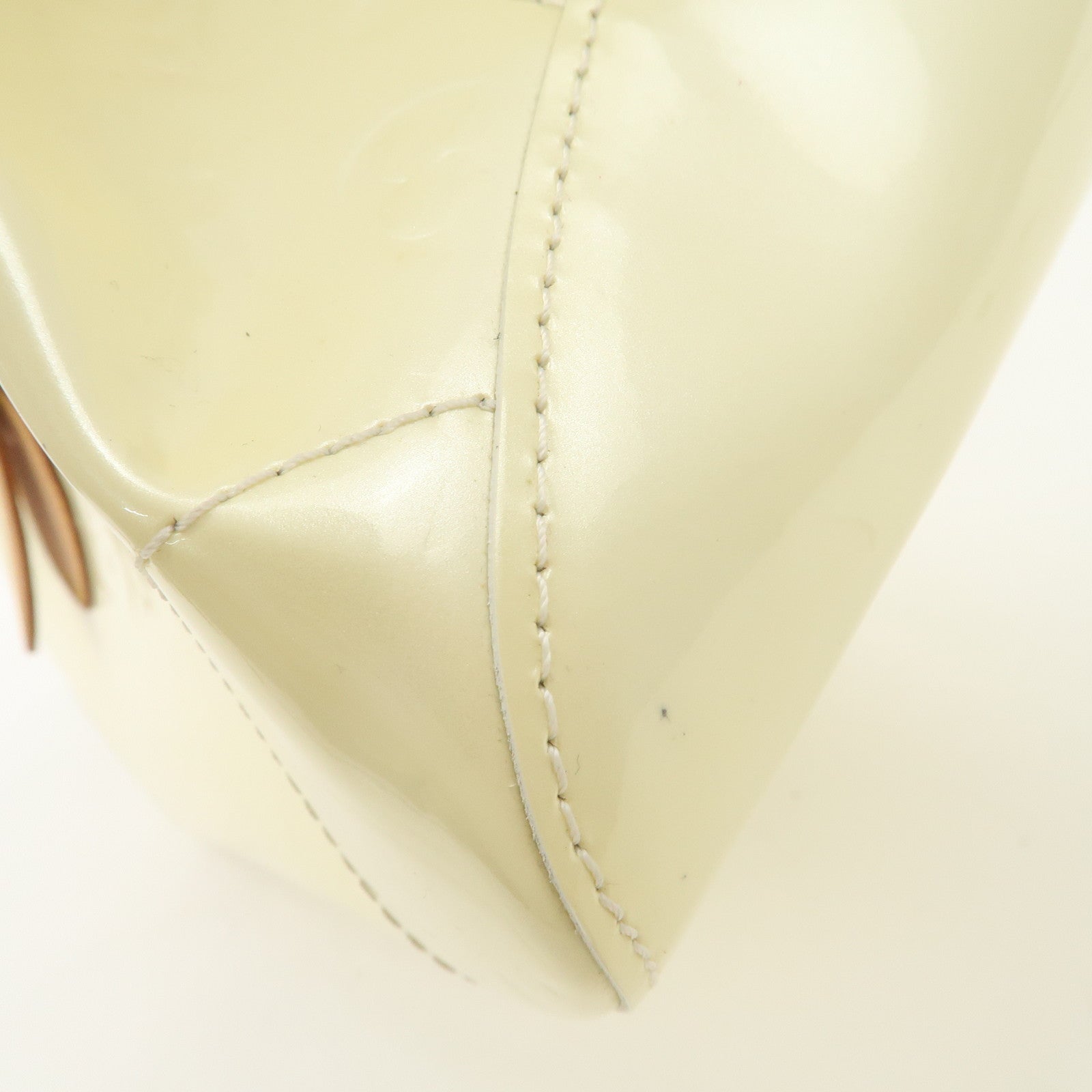 Louis Vuitton Monogram Vernis Rosewood Avenue Hand Bag Perle M93508 Used