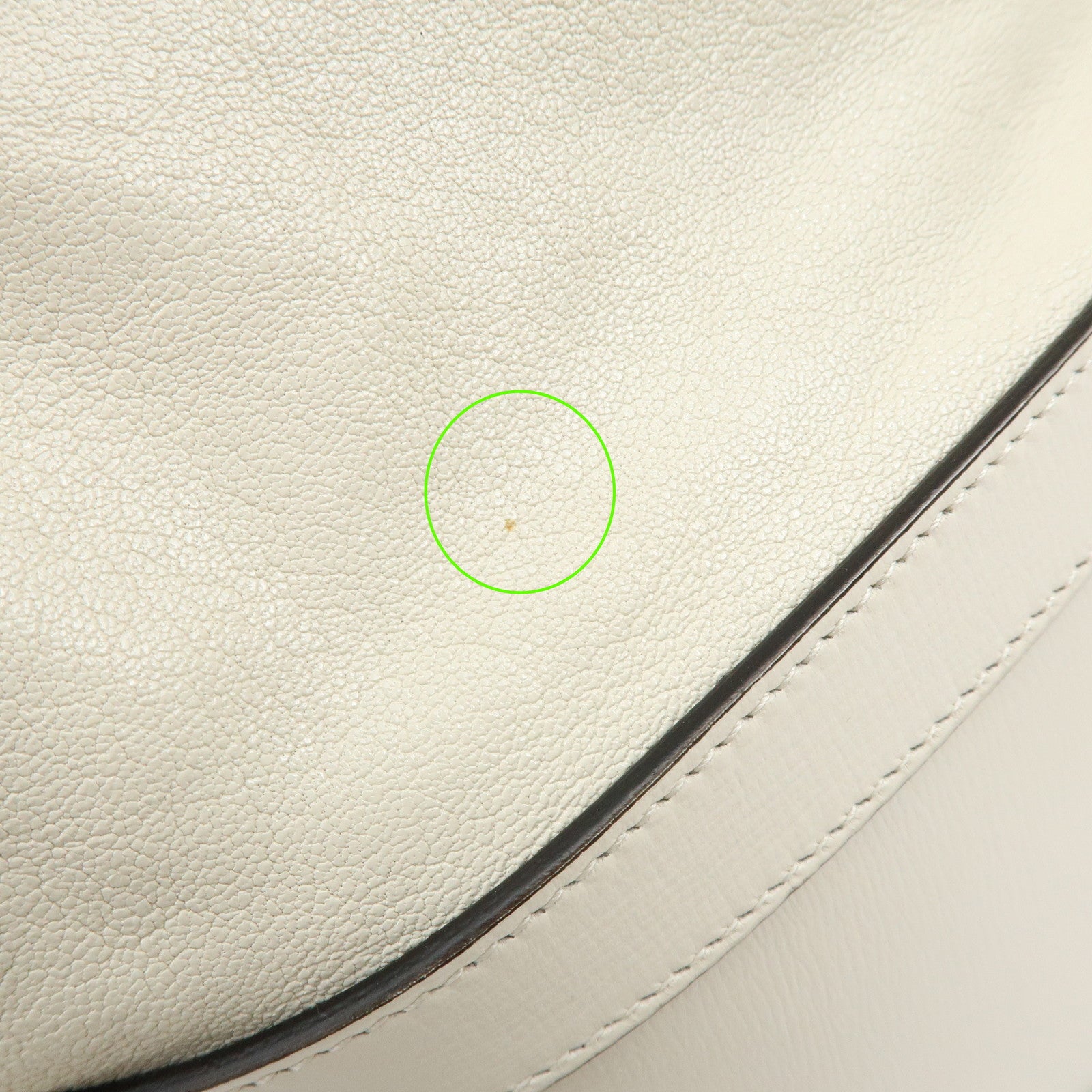 GUCCI Horsebit Leather Drawstring Bucket Shoulder Bag Ivory 602118