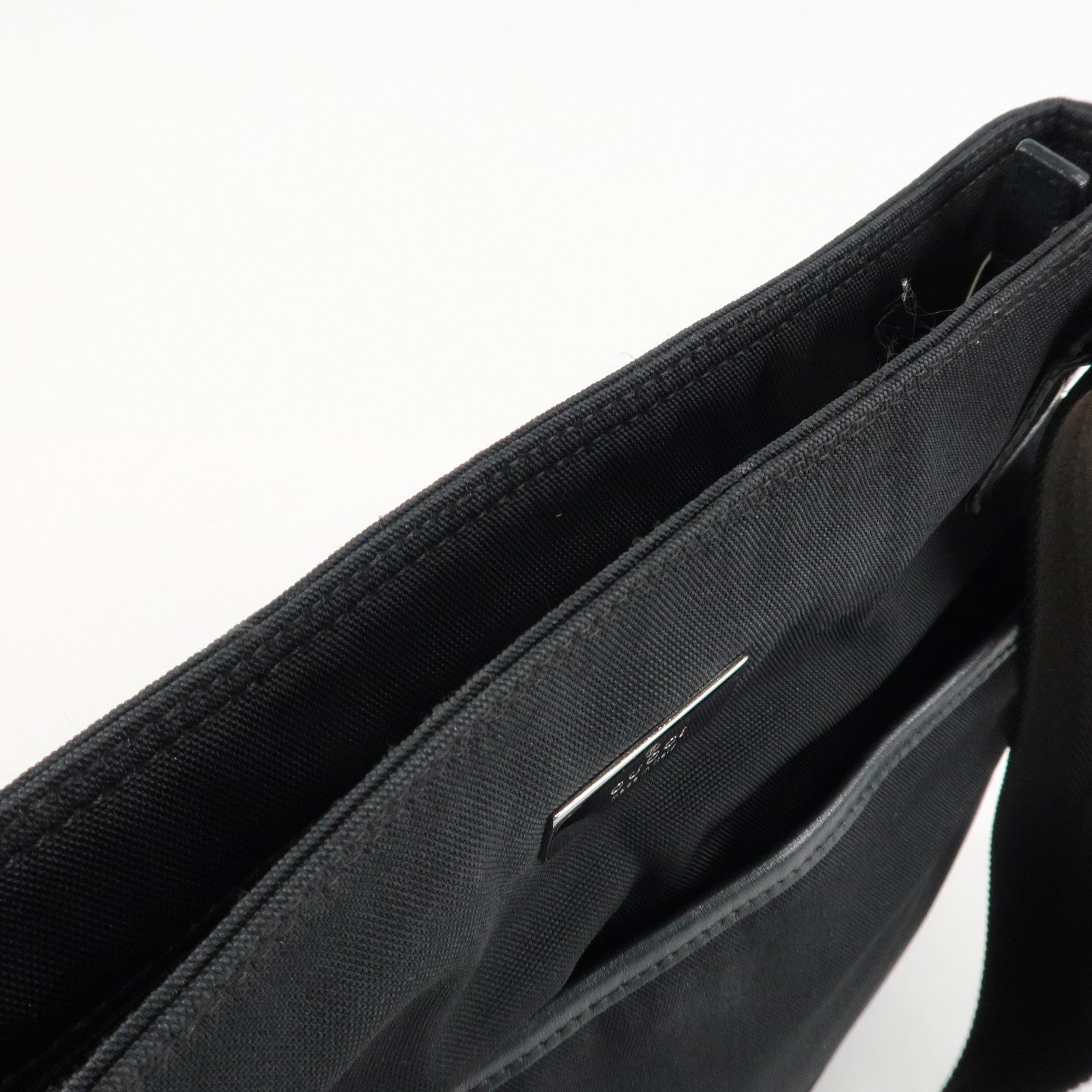 GUCCI Leather Nylon Shoulder Bag Black 141626 Used