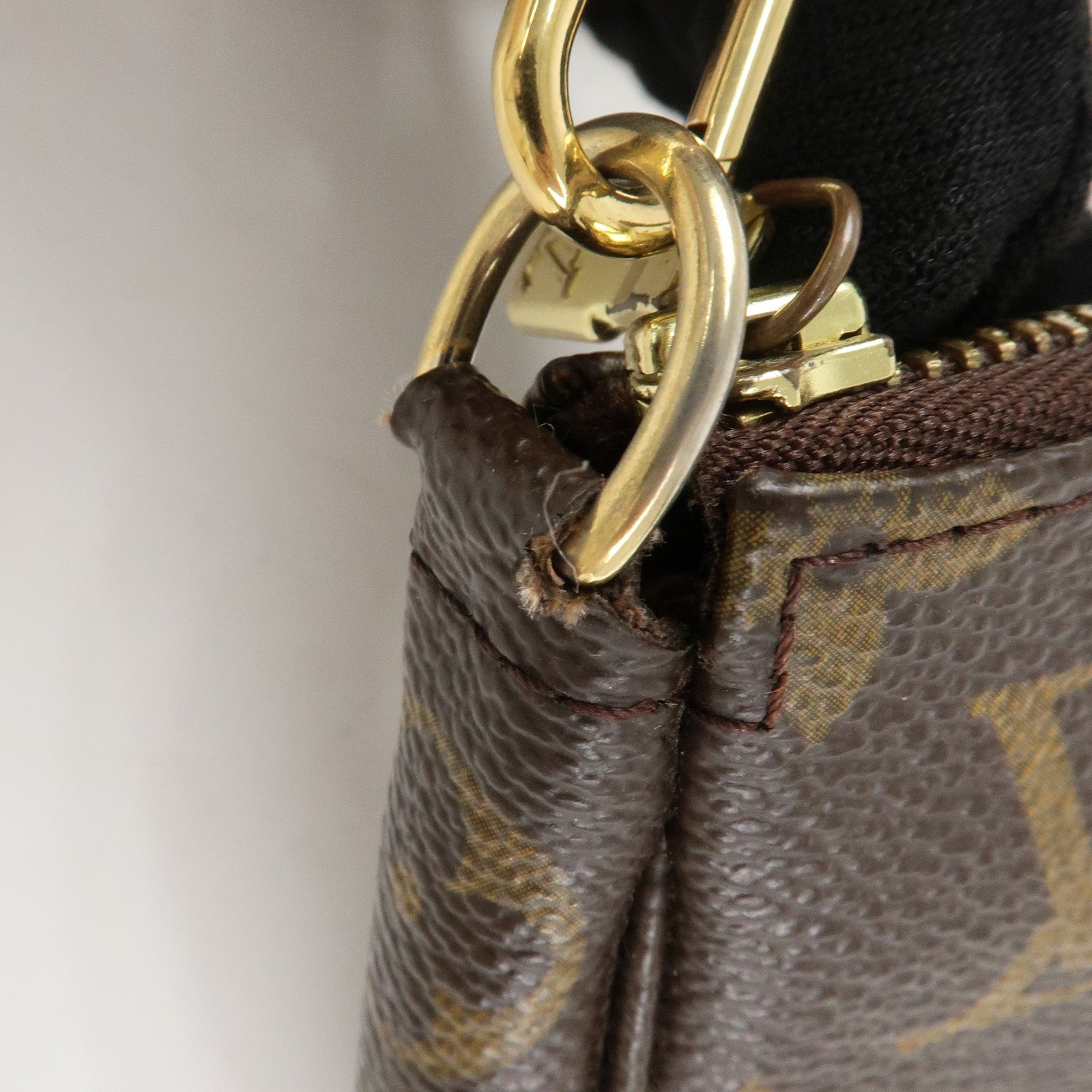 Louis Vuitton Monogram Pochette Accessoires Pochette Pouch M51980 Used