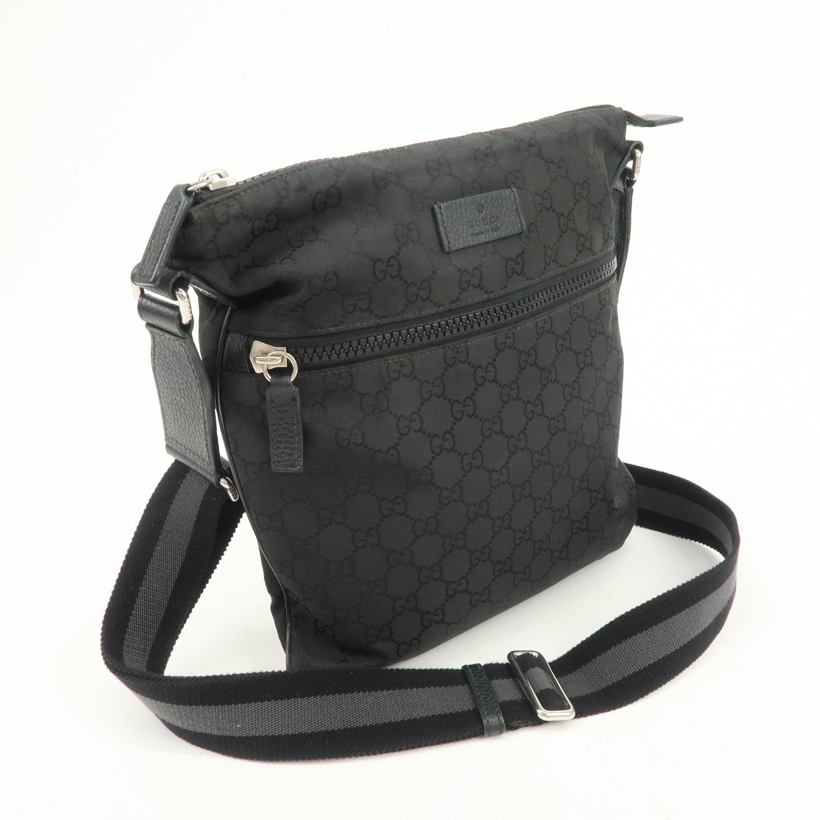 GUCCI Sherry GG Nylon Leather Shoulder Bag Black 509639