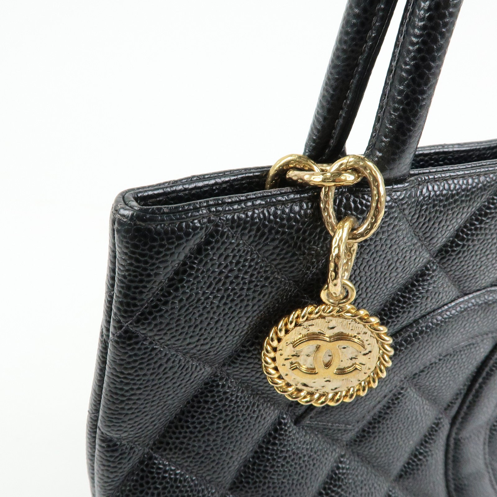 CHANEL Matelasse COCO Mark Cavairskin Medallion Hand Bag A01804