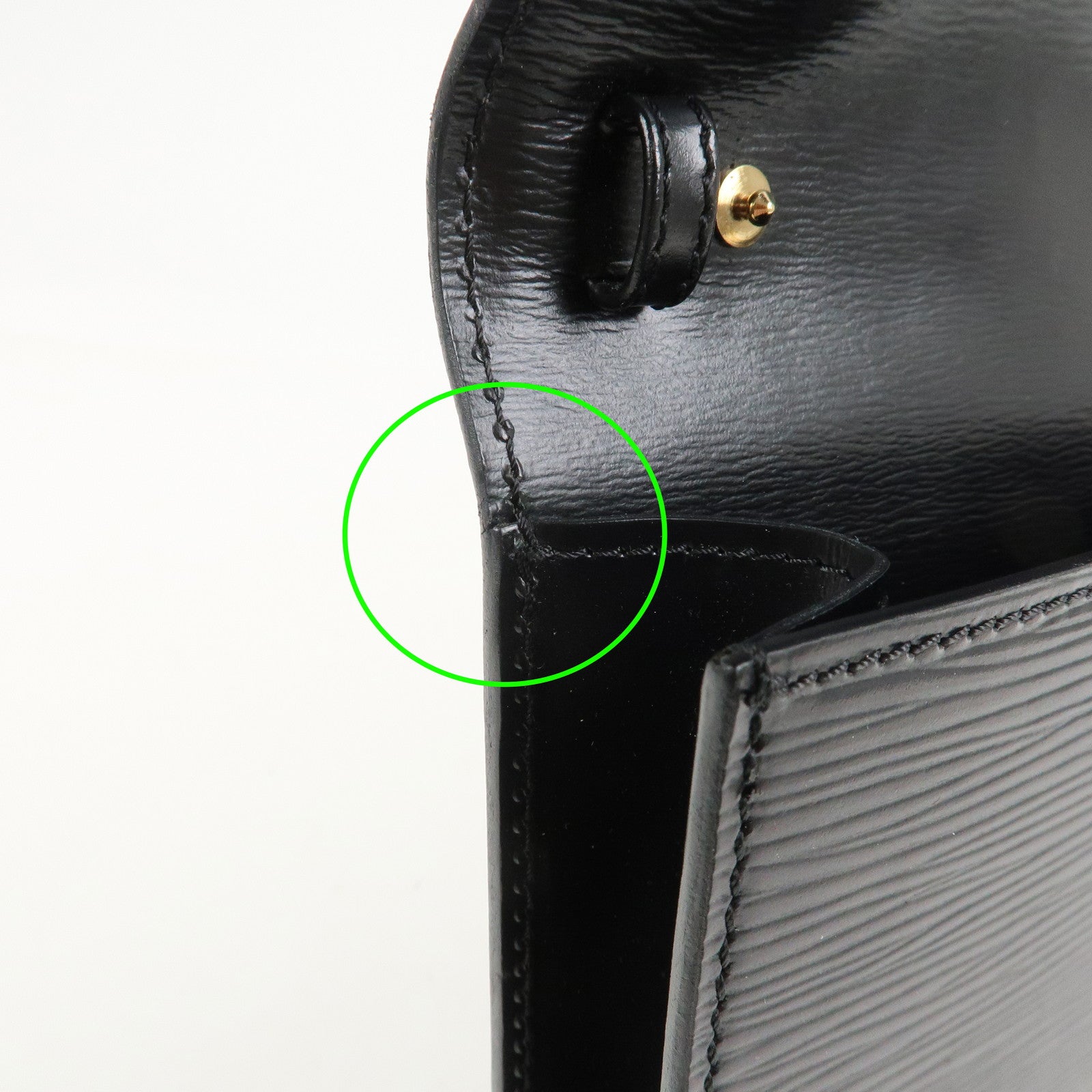 Louis Vuitton Epi leather Hublot Clutch Bag Noir M52557