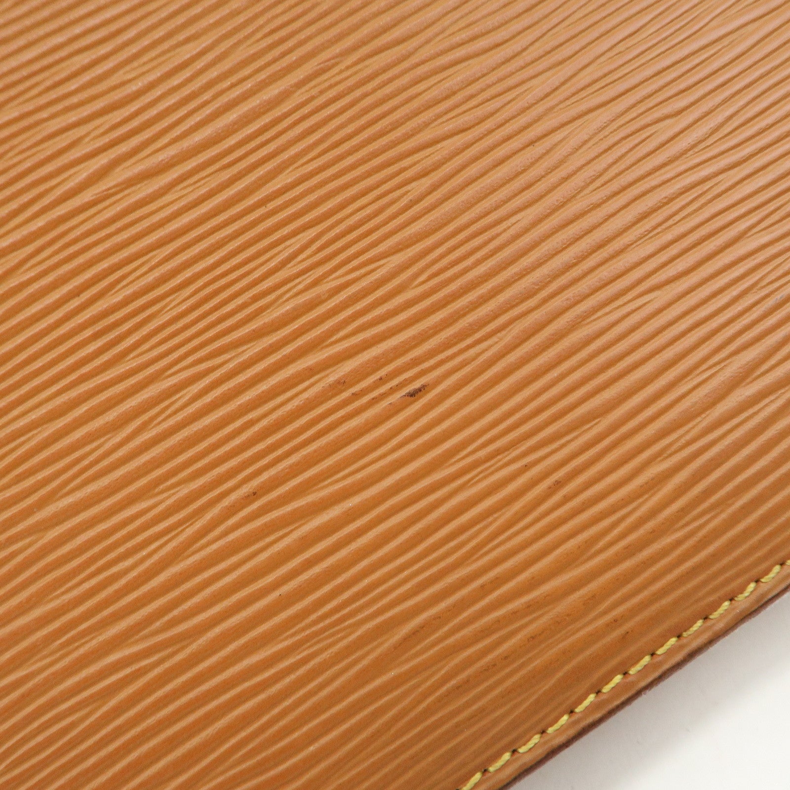 Louis Vuitton Epi Pochette Homme Clutch Bag Zipang Gold M52528