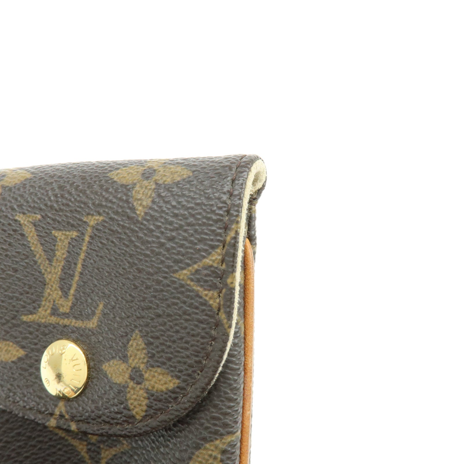 Louis Vuitton Monogram Etui Telefonne MM Phone Case Brown M66546