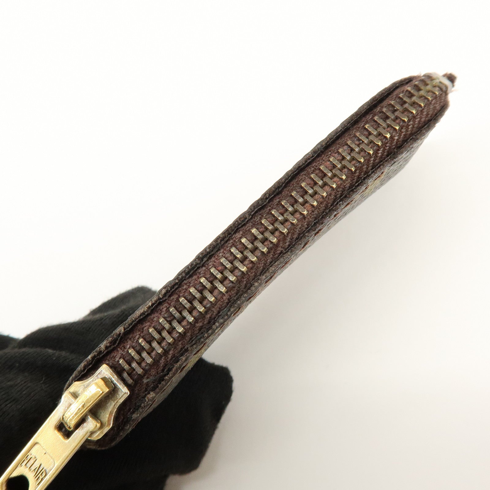 Louis Vuitton Monogram Etui Cles Piat Key Case Coin Case M62690