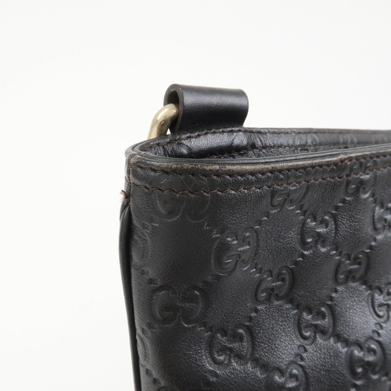 GUCCI Guccissima Leather Shoulder Bag Crossbody Bag Black 201446