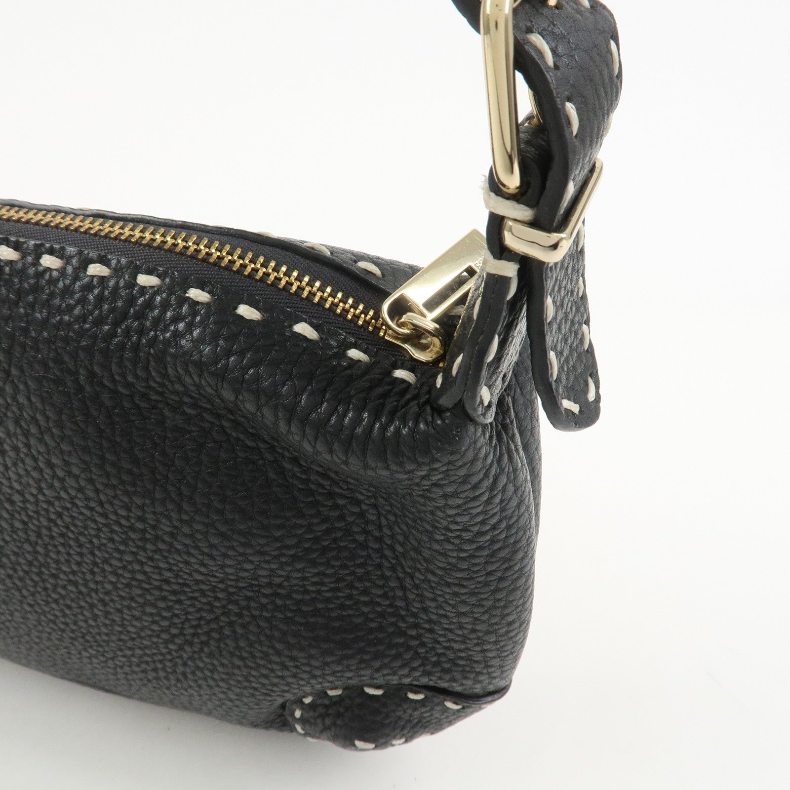 FENDI Selleria Logo Leather Shoulder Bag Hand Bag Black