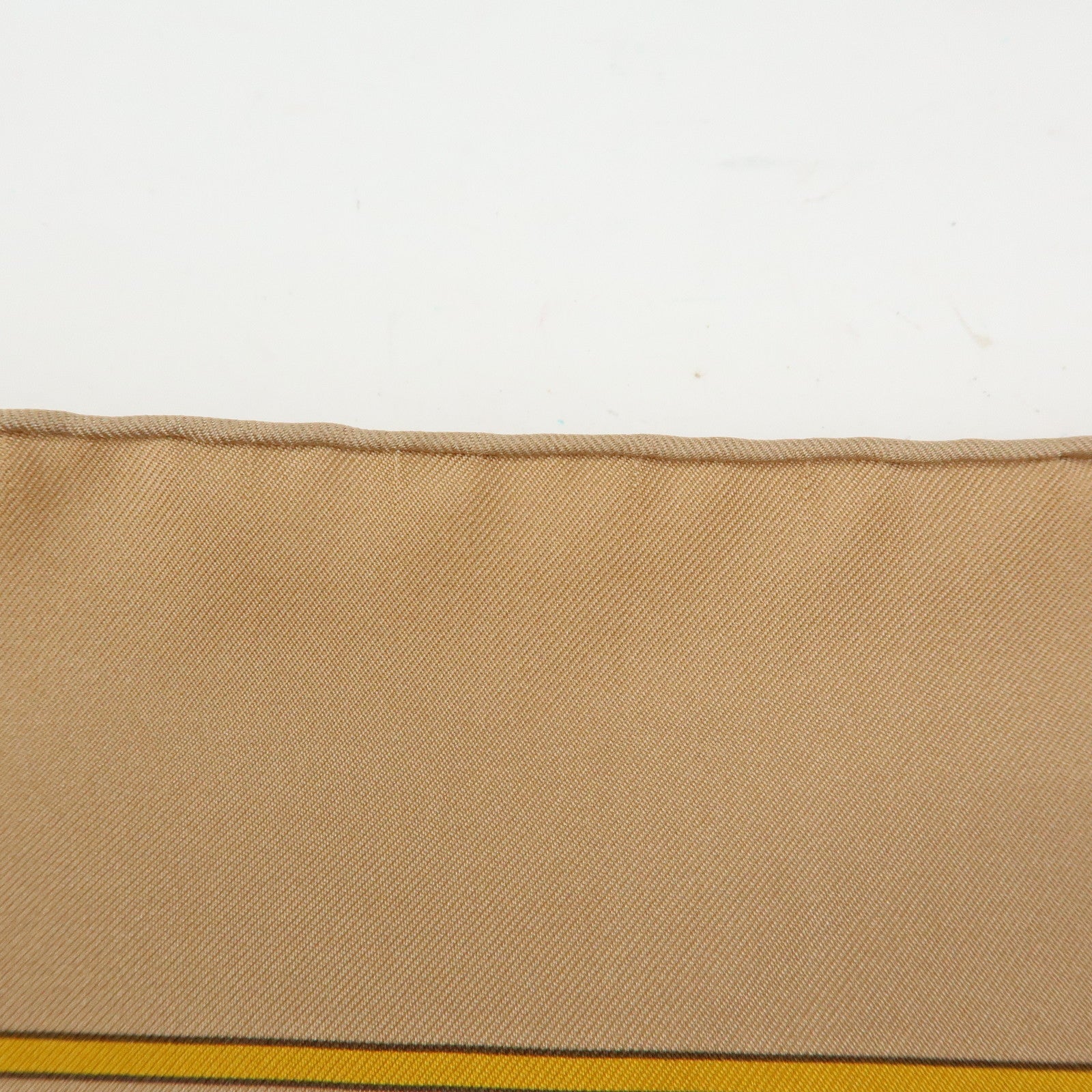 HERMES Carre 90 Silk 100% Scarf CHASSE au BOIS Brown