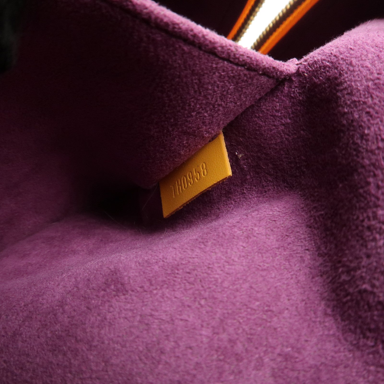 Louis Vuitton Epi Jasmine Hand Bag Tassilli Yellow M52089