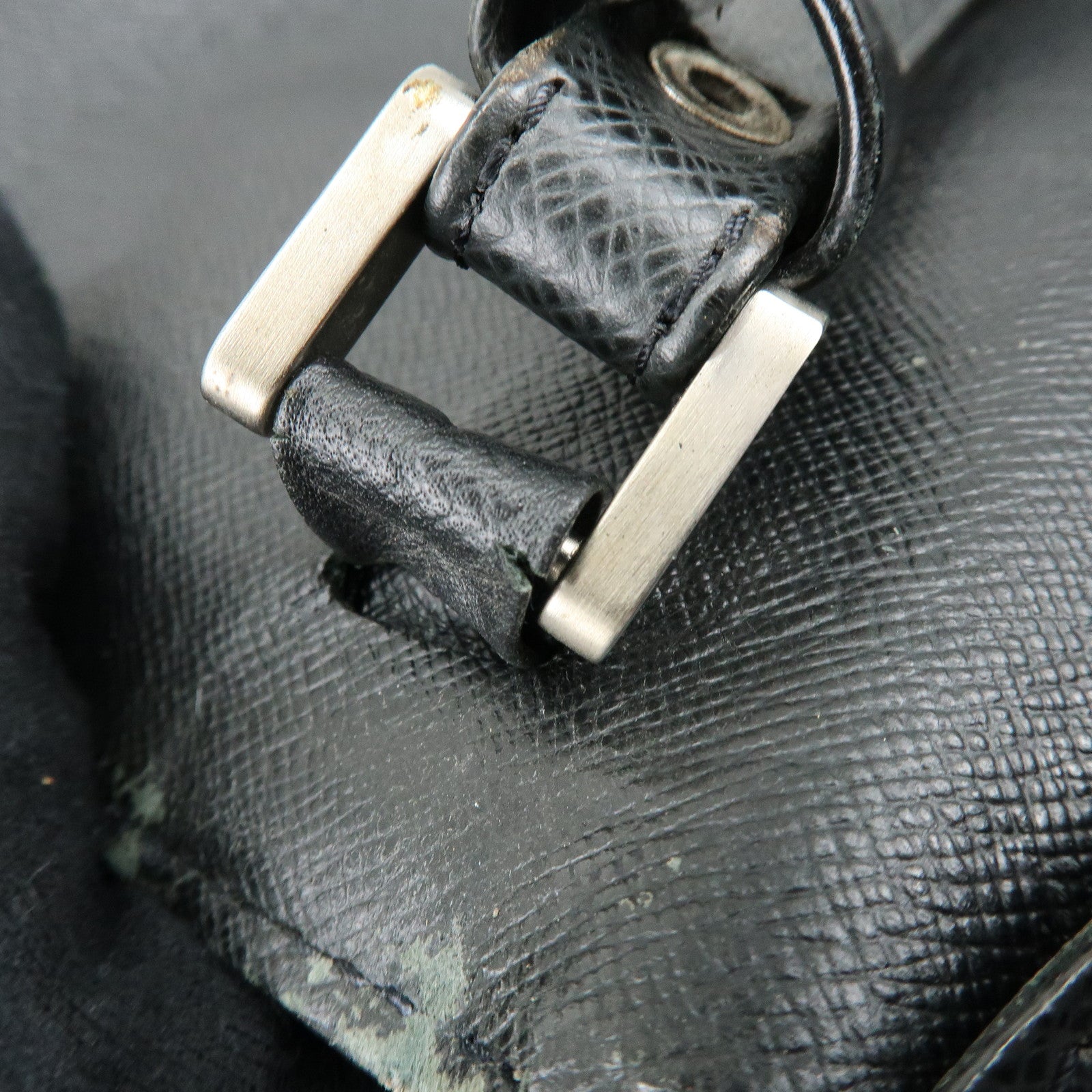 Louis Vuitton Taiga Leather Selenga Clutch Bag Ardoise M30782