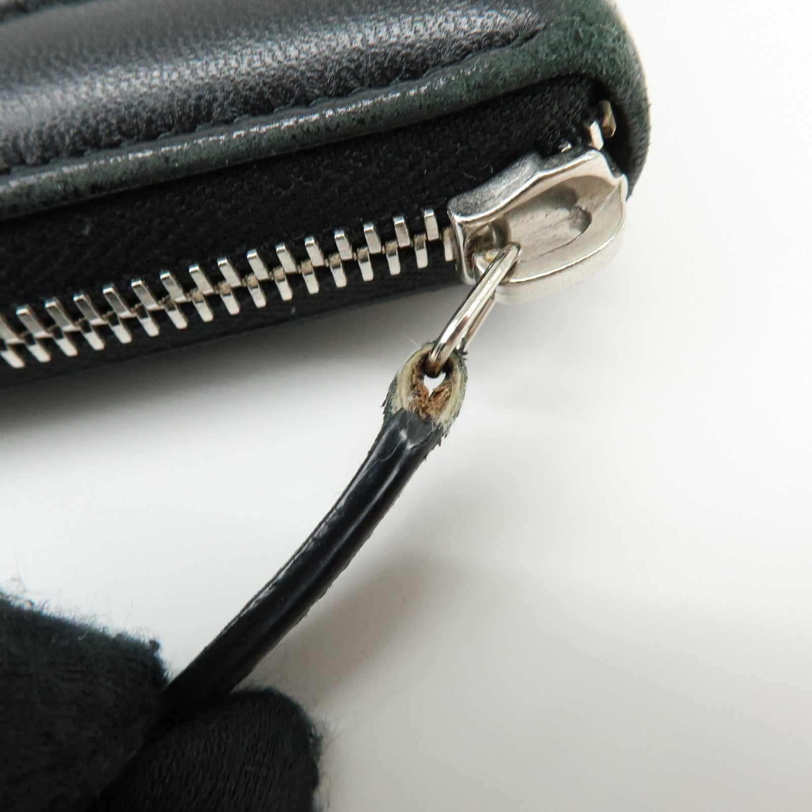 CHANEL COCO Mark Matelasse Lamb Skin Round Zippy Wallet Black