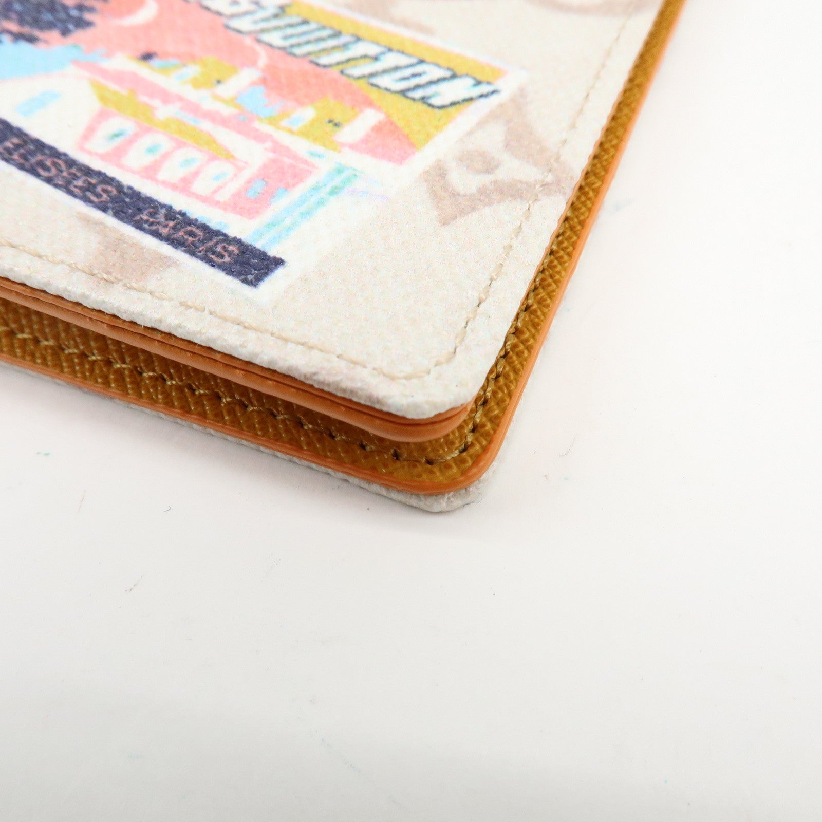 Louis Vuitton Monogram Canvas Couverture Passport Case Dune M14621