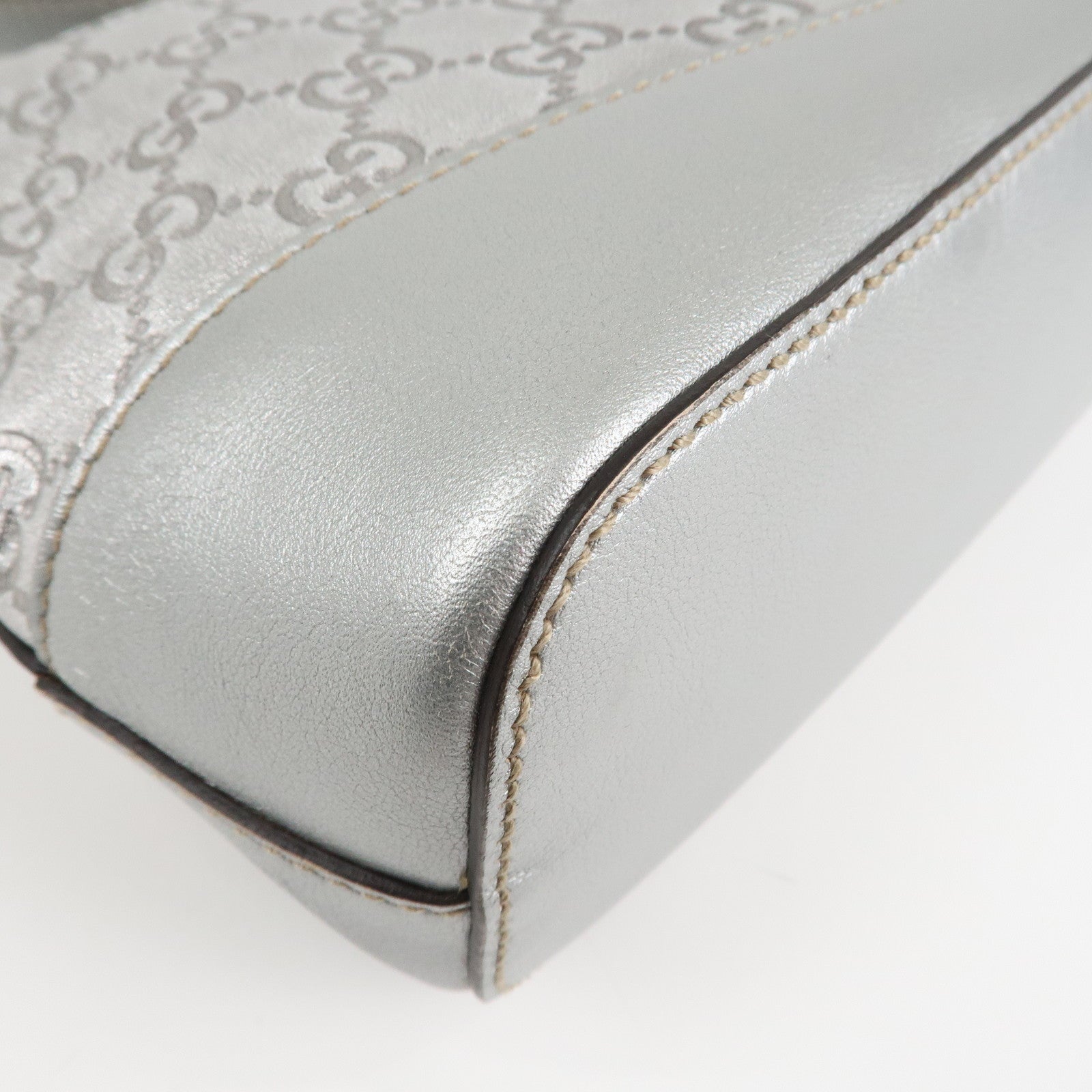 GUCCI Guccissima Leather Shoulder Bag Hand Bag Silver 240020 Used
