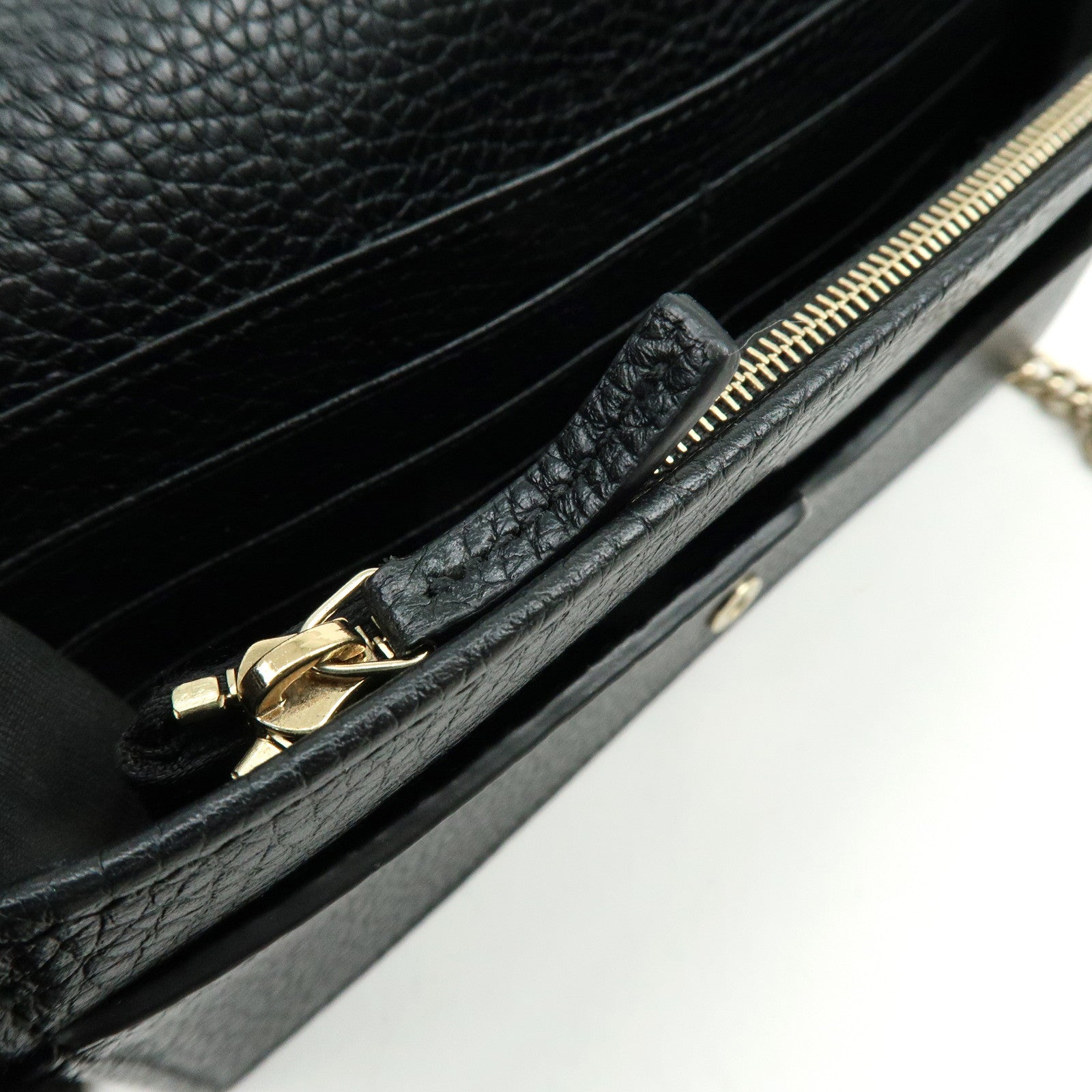 GUCCI SOHO Interlocking G Chain Shoulder Wallet Bag Black 598211