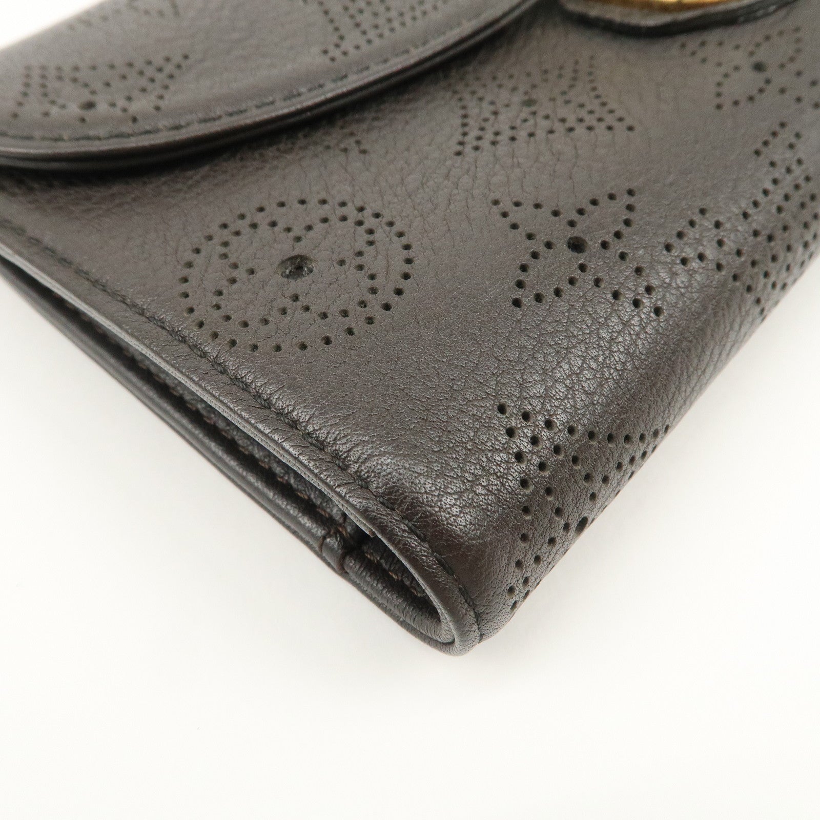 Louis Vuitton Monogram Mahina Leather Portefeuille Wallet M95968 Used