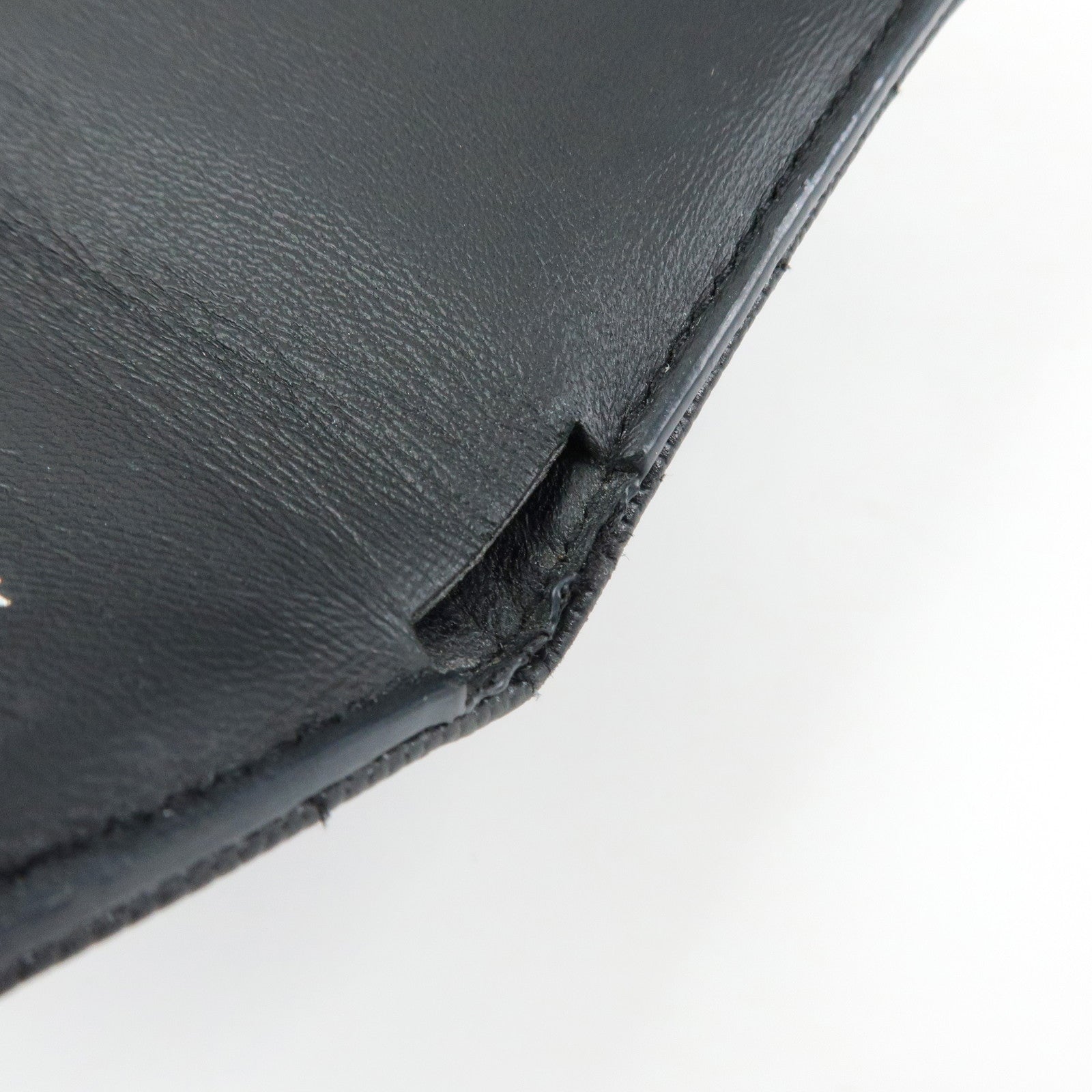 SAINT LAURENT PARIS Cassandre Leather Compact Wallet Black 505118