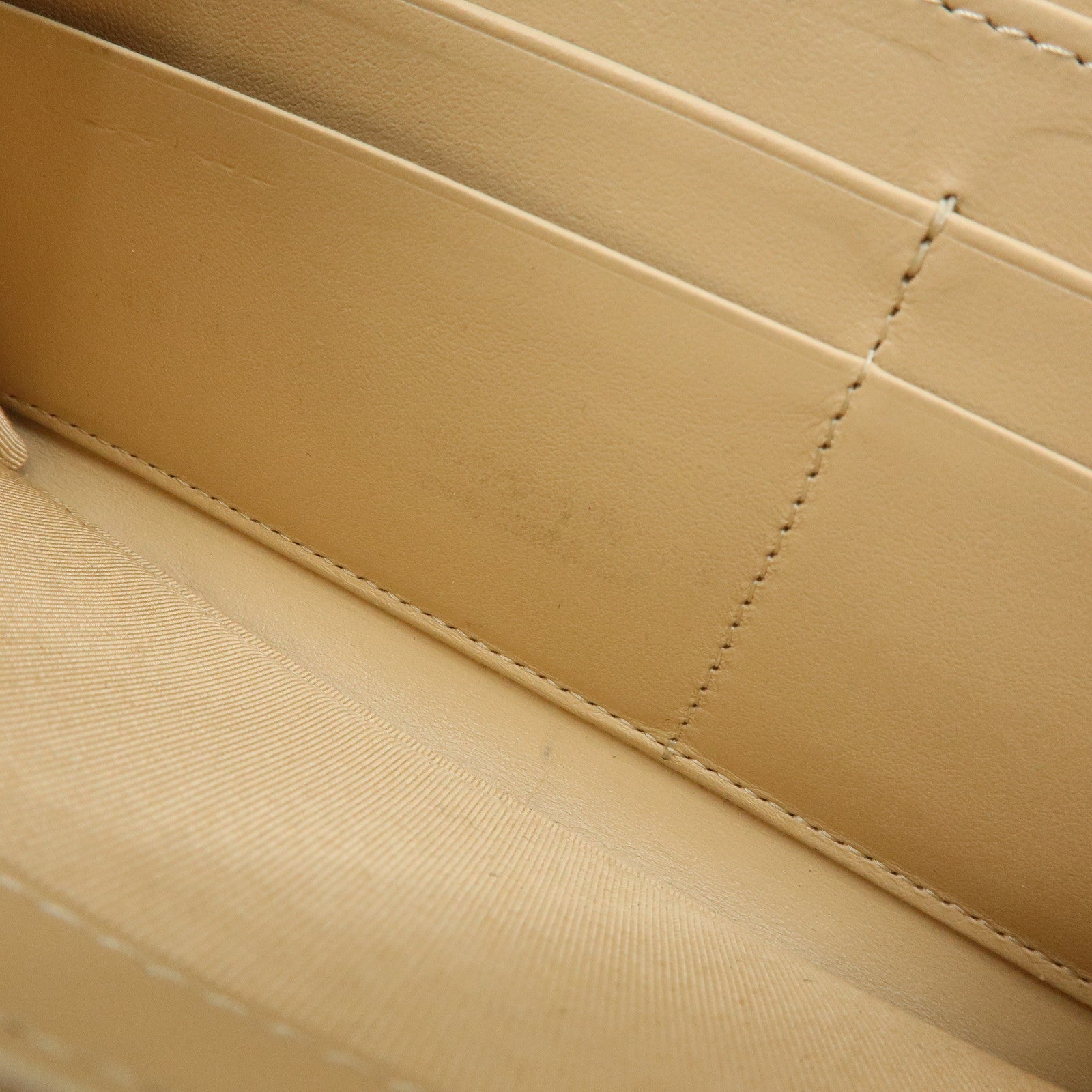 CHANEL Matelasse COCO Mark Caviarskin Zipppy Long Wallet Beige