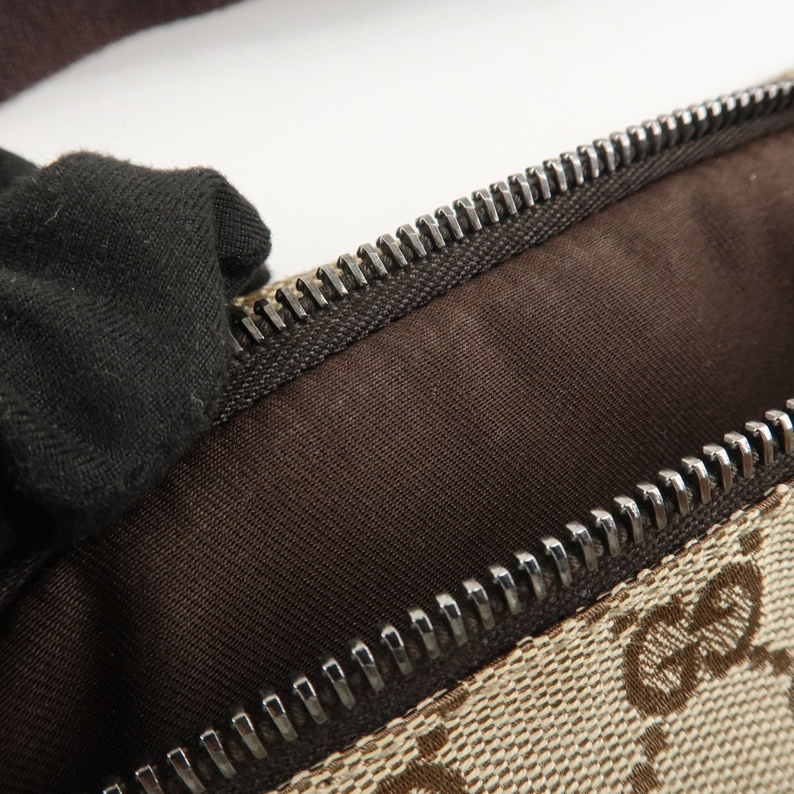 GUCCI GG Canvas Leather Waist Bag Crossbody Bag Beige Brown 28566 Used