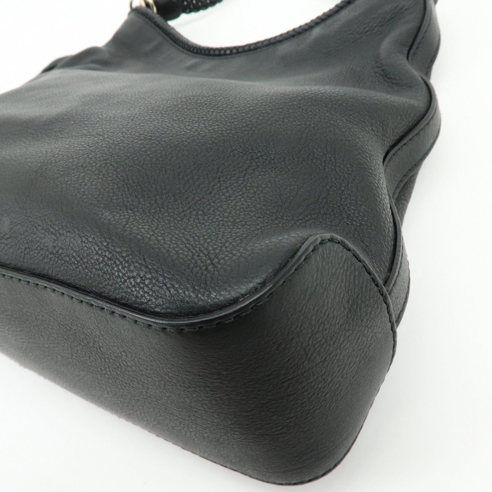 GUCCI Marrakech Leather Shoulder Bag Black 257026