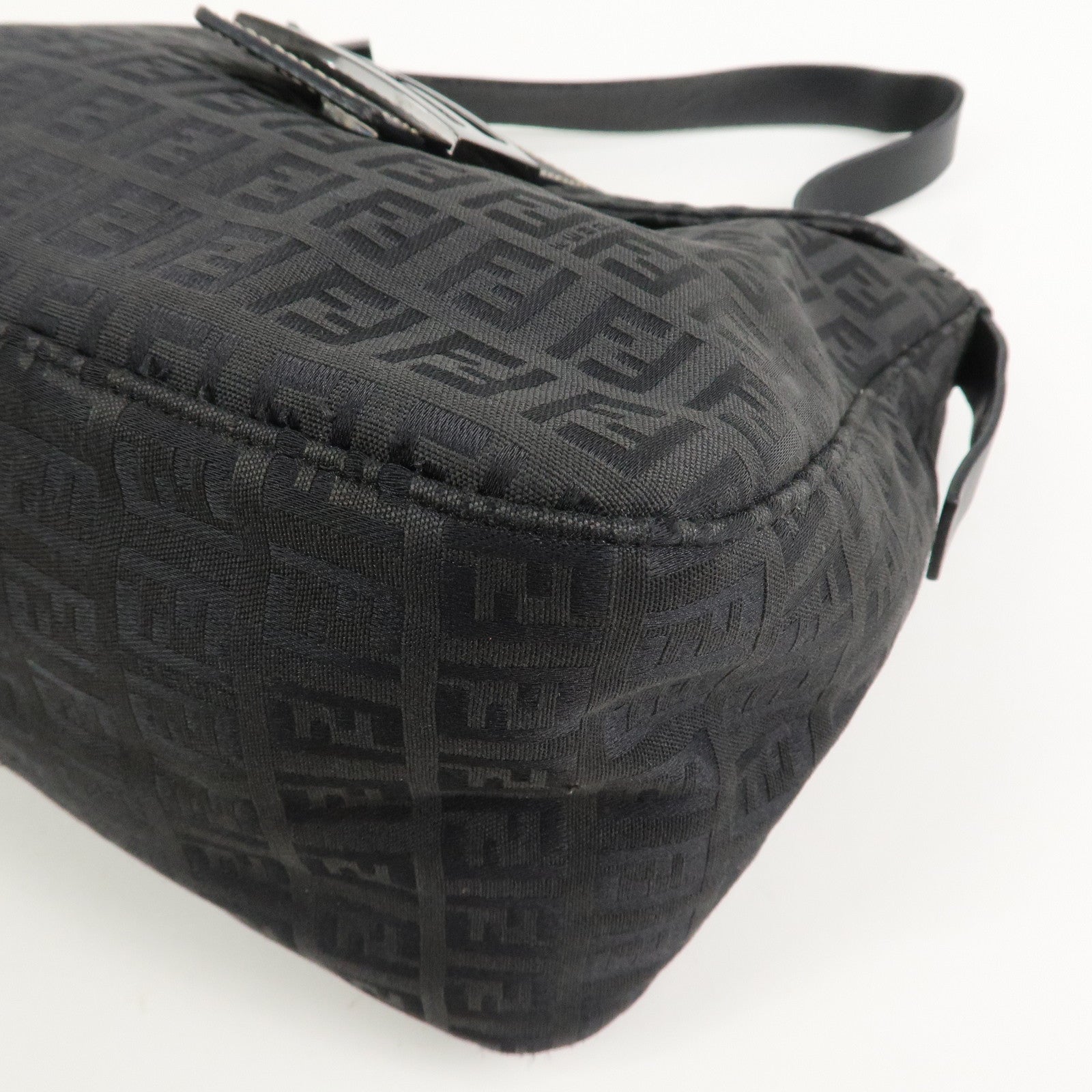 FENDI Mamma Baguette Zucchino Canvas Leather Shoulder Bag 8BR004