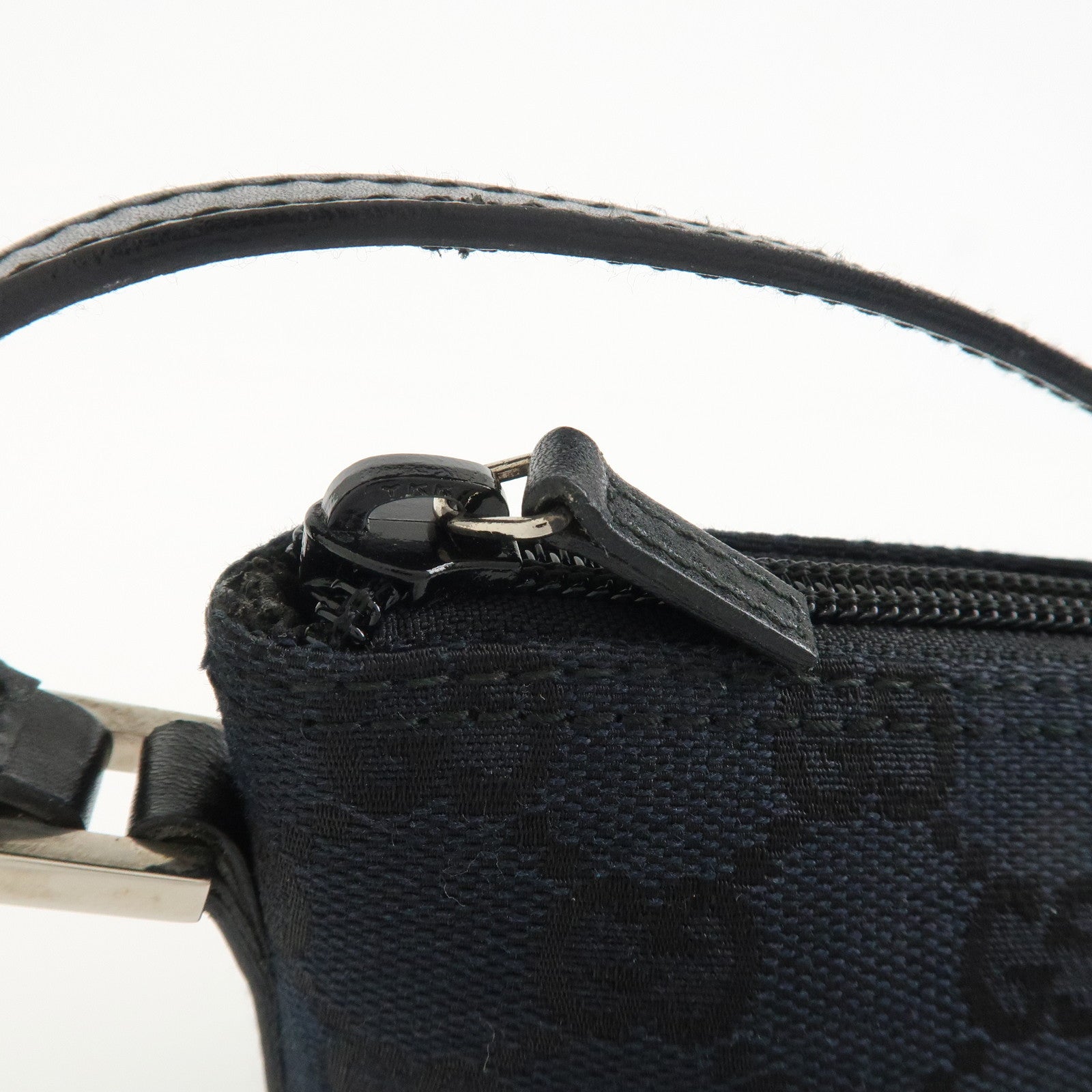 GUCCI GG Canvas Leather Accessory Pouch Hand Bag Navy 039.1103