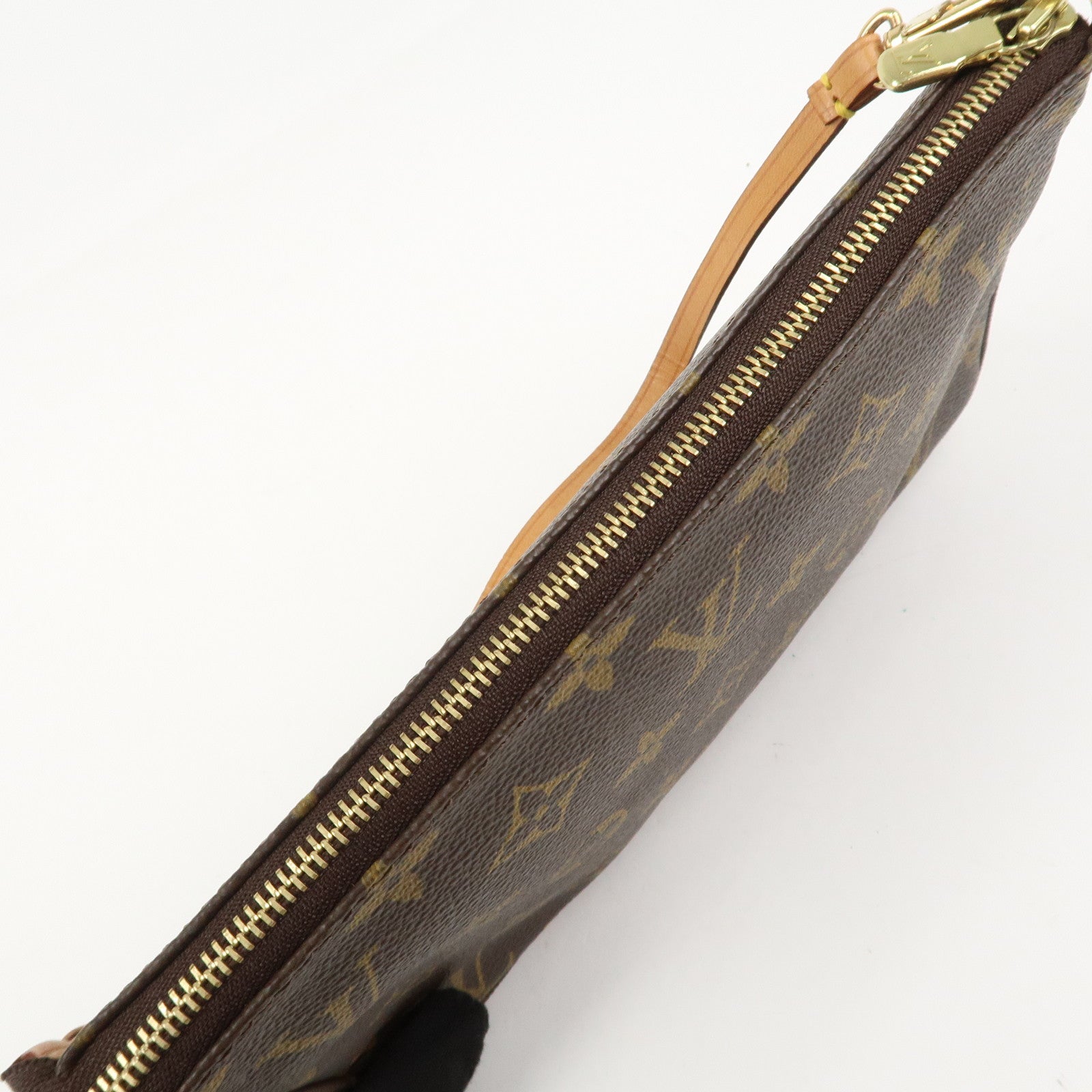 Louis Vuitton Monogram Pochette Accessoires Hand Bag Brown M51980