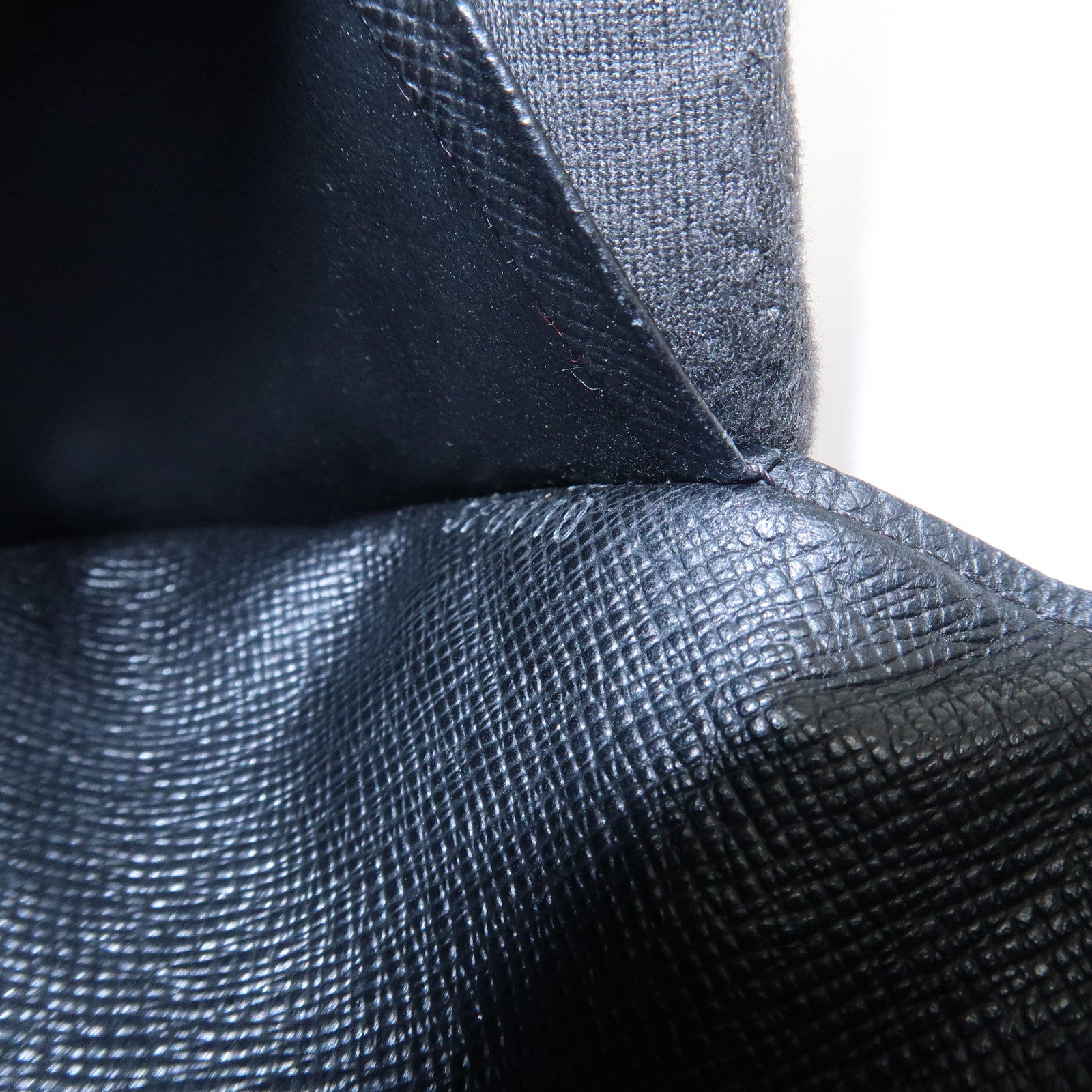 Louis Vuitton Damier Glaphite Portefeuille Brazza Wallet N62665