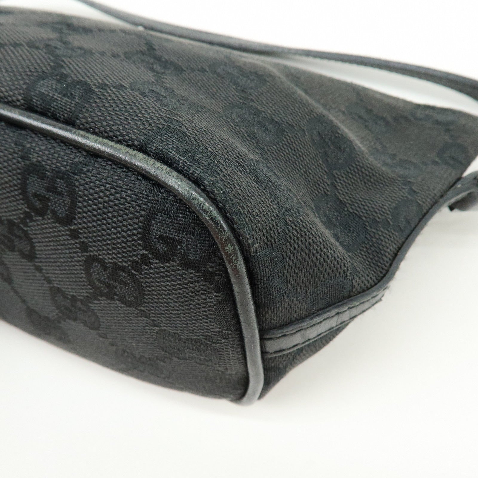 GUCCI Boat Bag GG Canvas Leather Hand Bag Pouch Black 07198