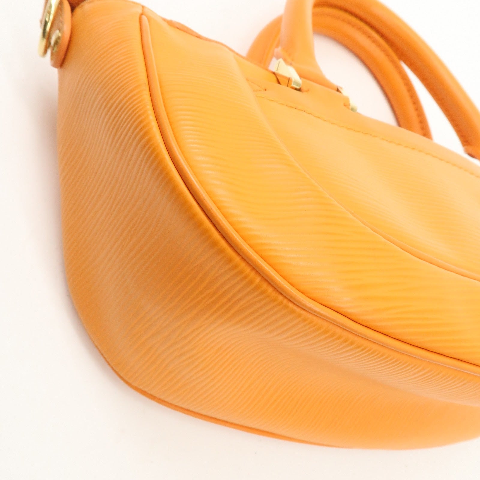 Louis Vuitton Epi Dannula PM Hand Bag Shoulder Bag Mandarin M5891H Used