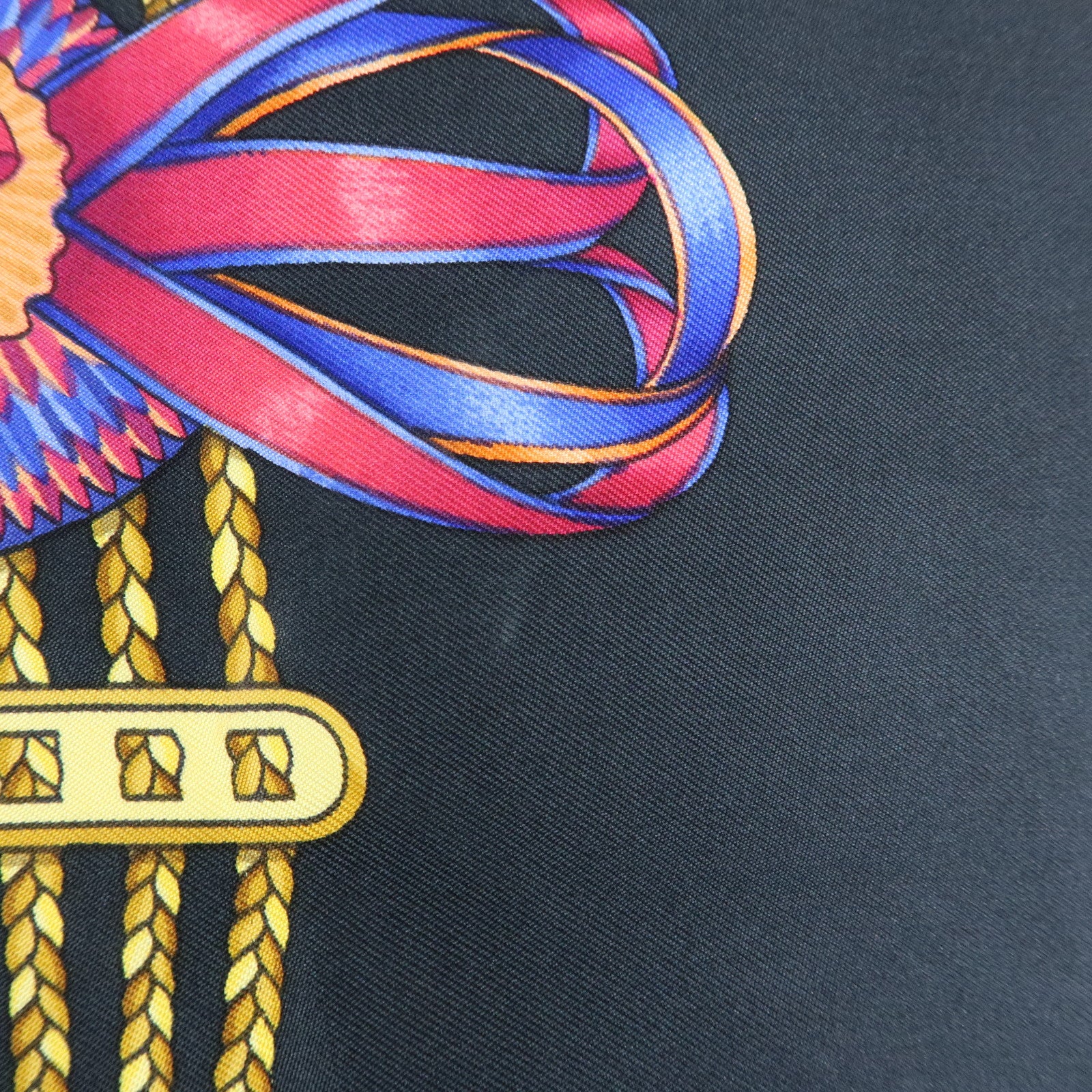 HERMES Carre 90 Silk 100% LES RUBANS DU CHEVAL Scarf Black Yellow