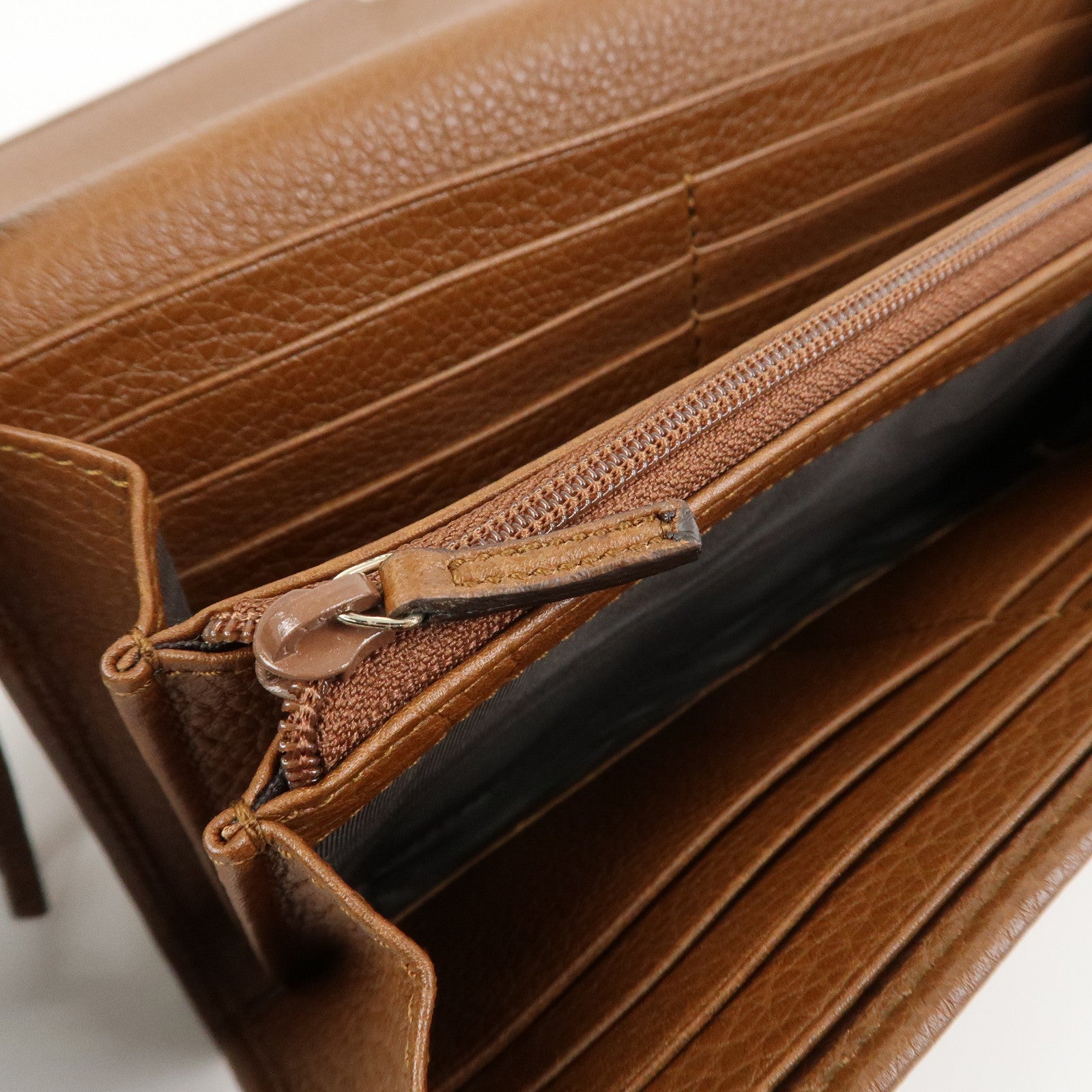 GUCCI Logo Leather Flap Long Wallet Brown 323396